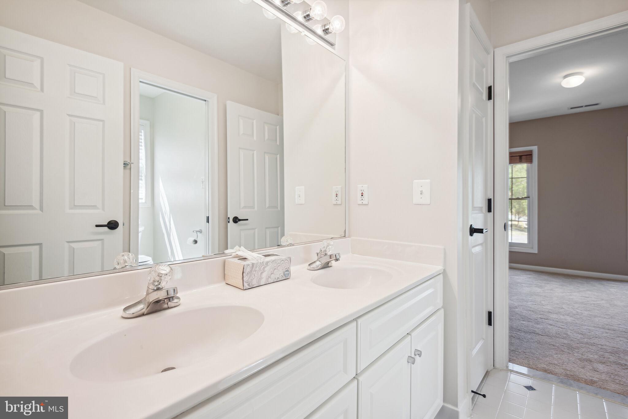 POTOMAC CHASE - Residential