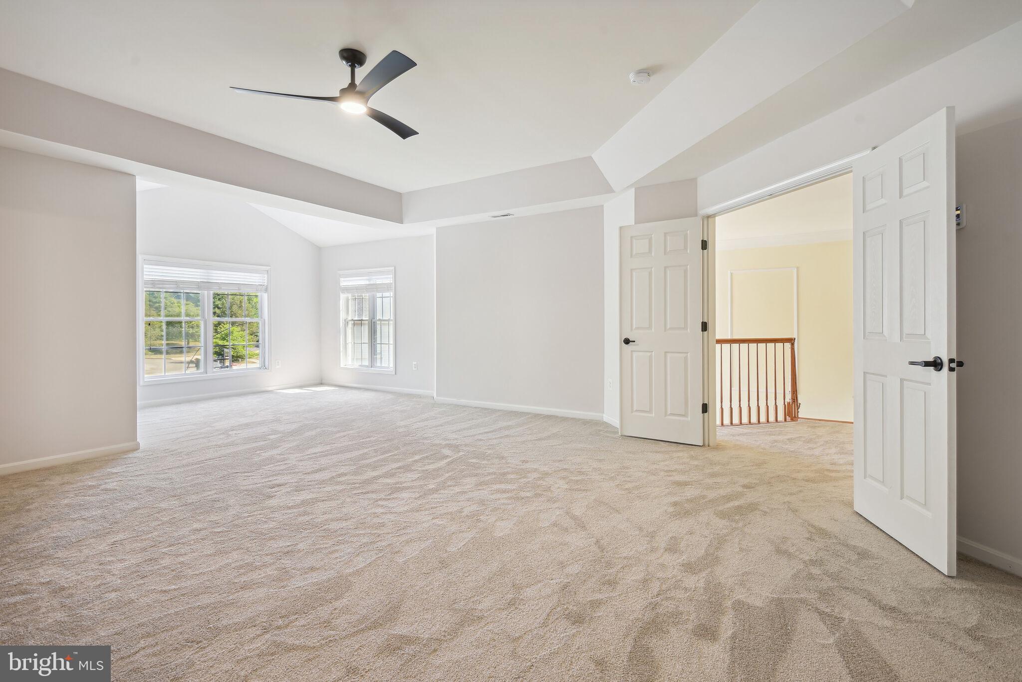 POTOMAC CHASE - Residential