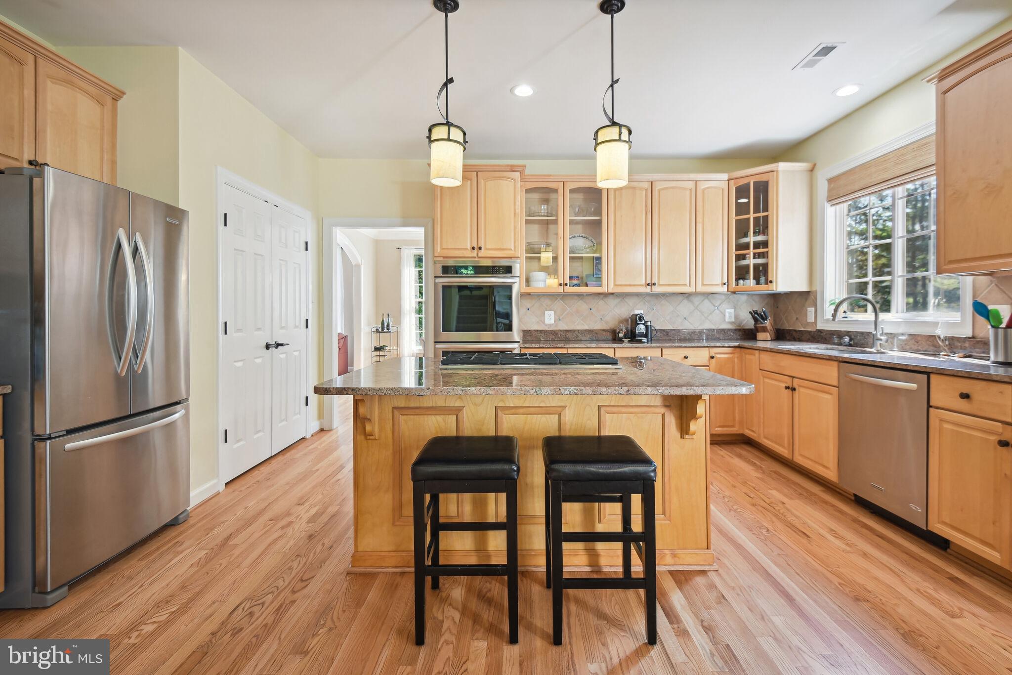 POTOMAC CHASE - Residential