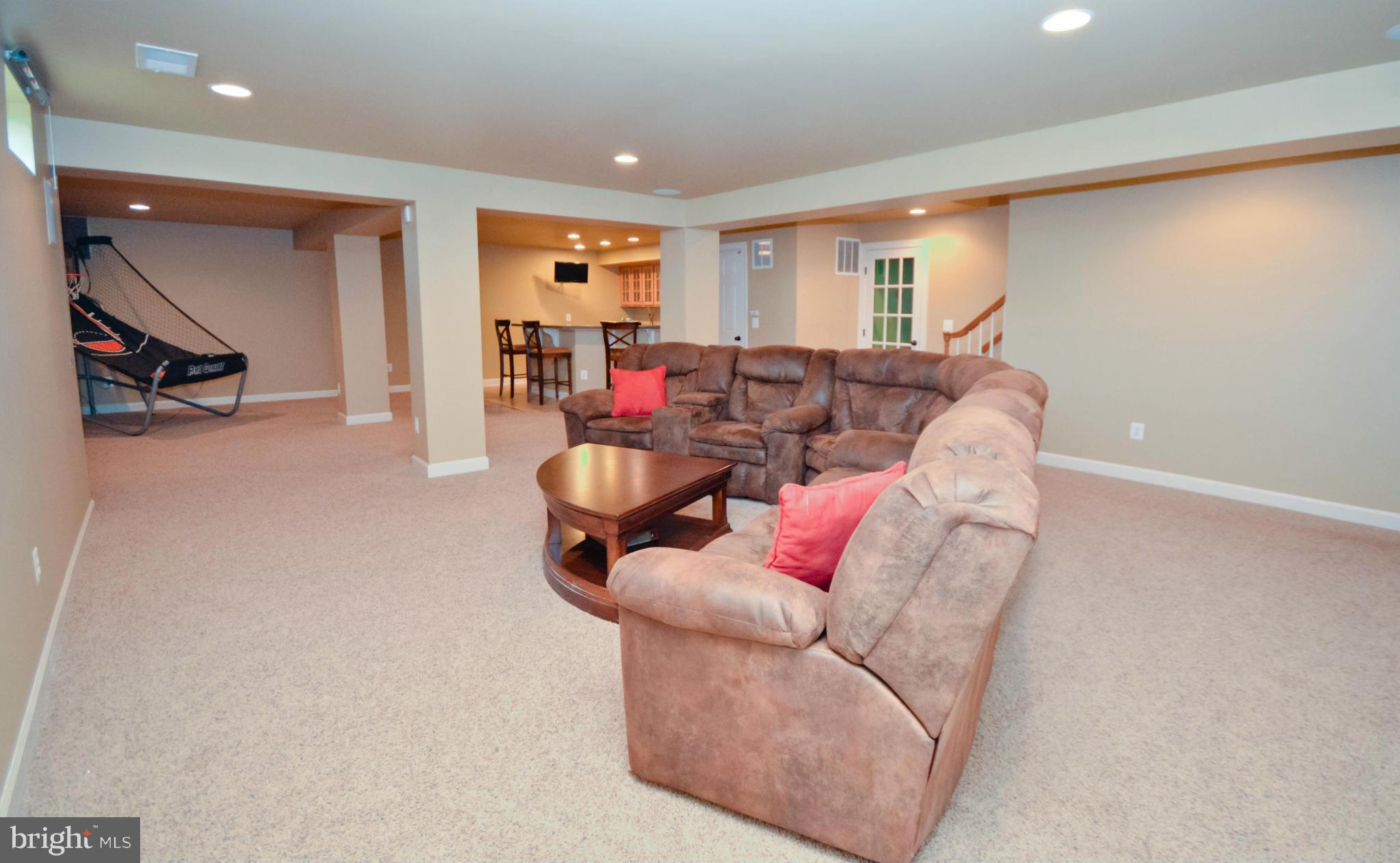 ROKEBY FARM - Residential