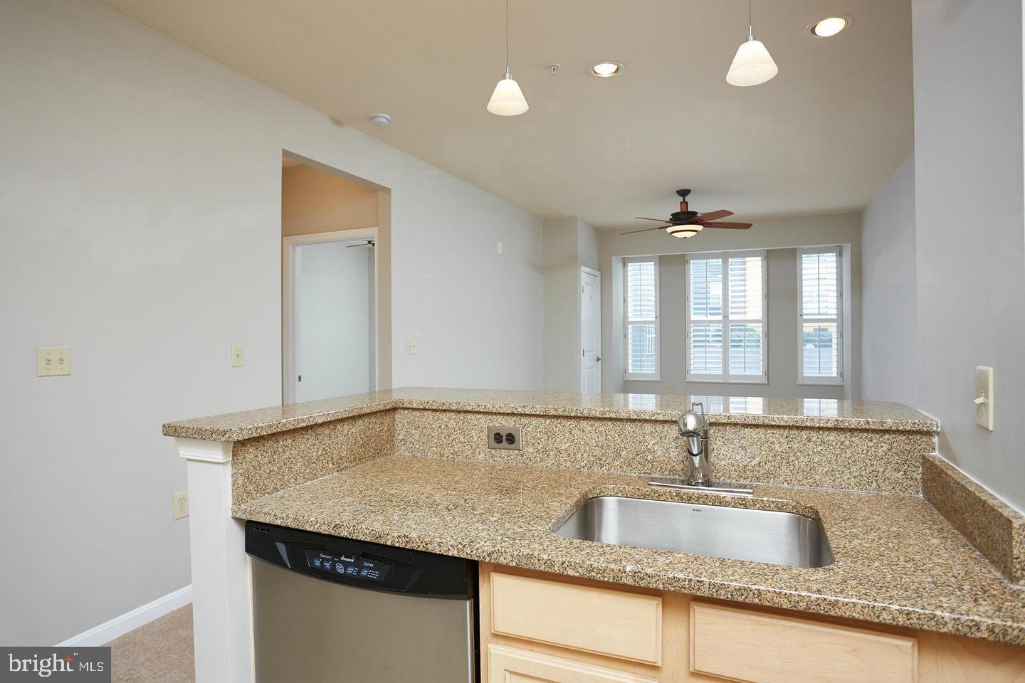 2655 PROSPERITY AVENUE 205