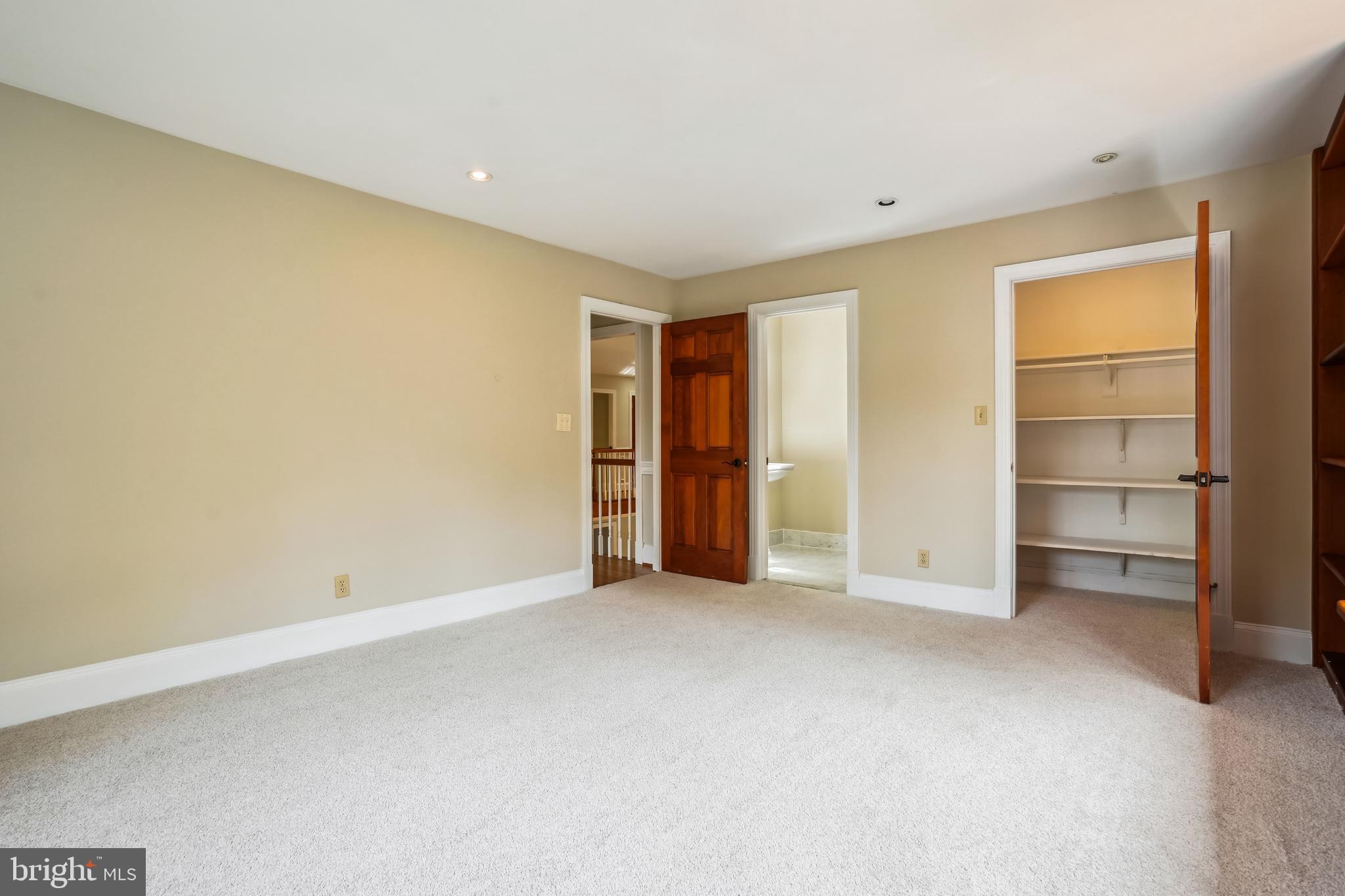 FARMINGTON - Residential