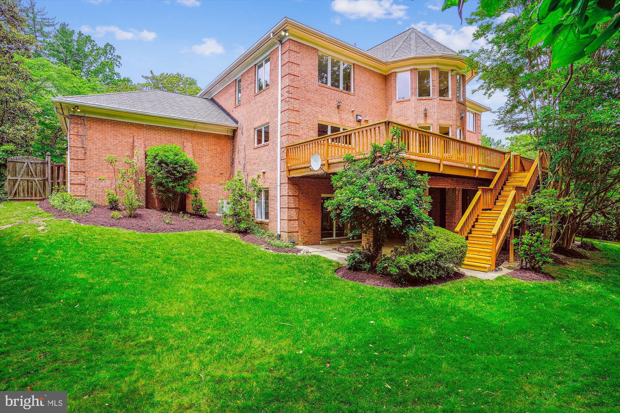 FARMINGTON - Residential