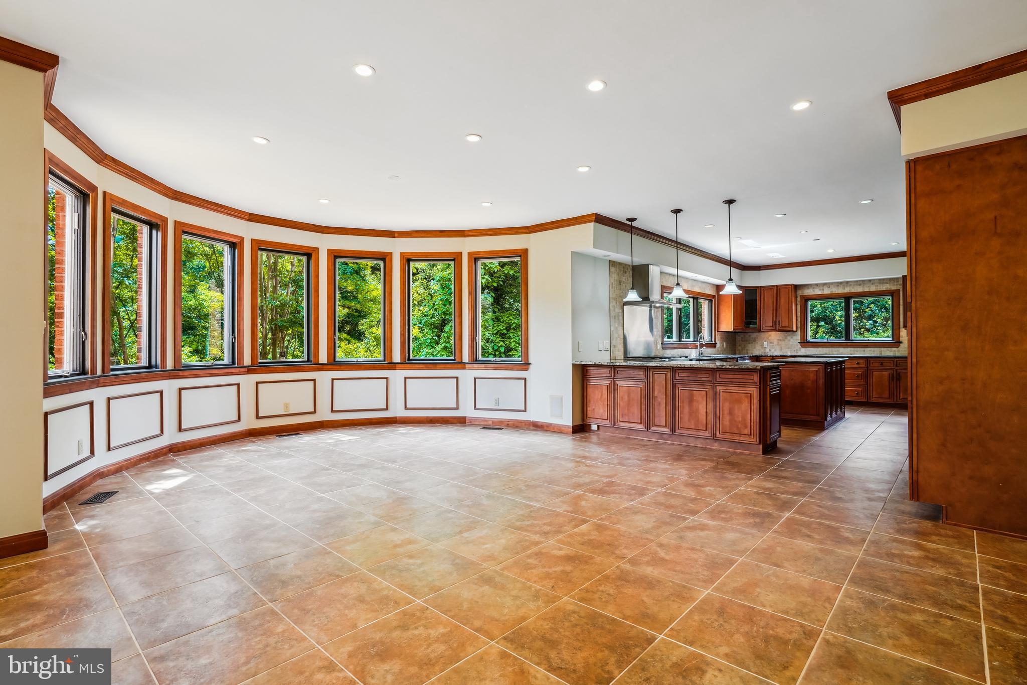 FARMINGTON - Residential