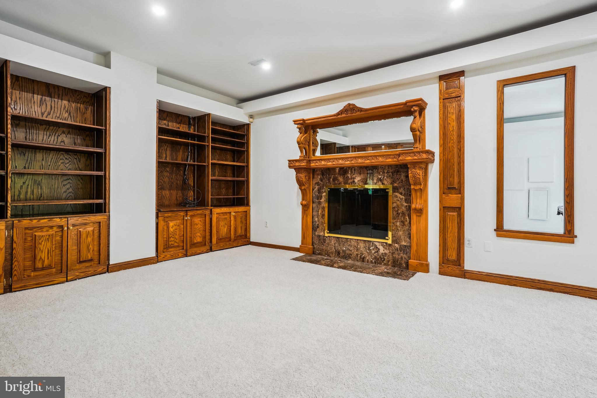 FARMINGTON - Residential