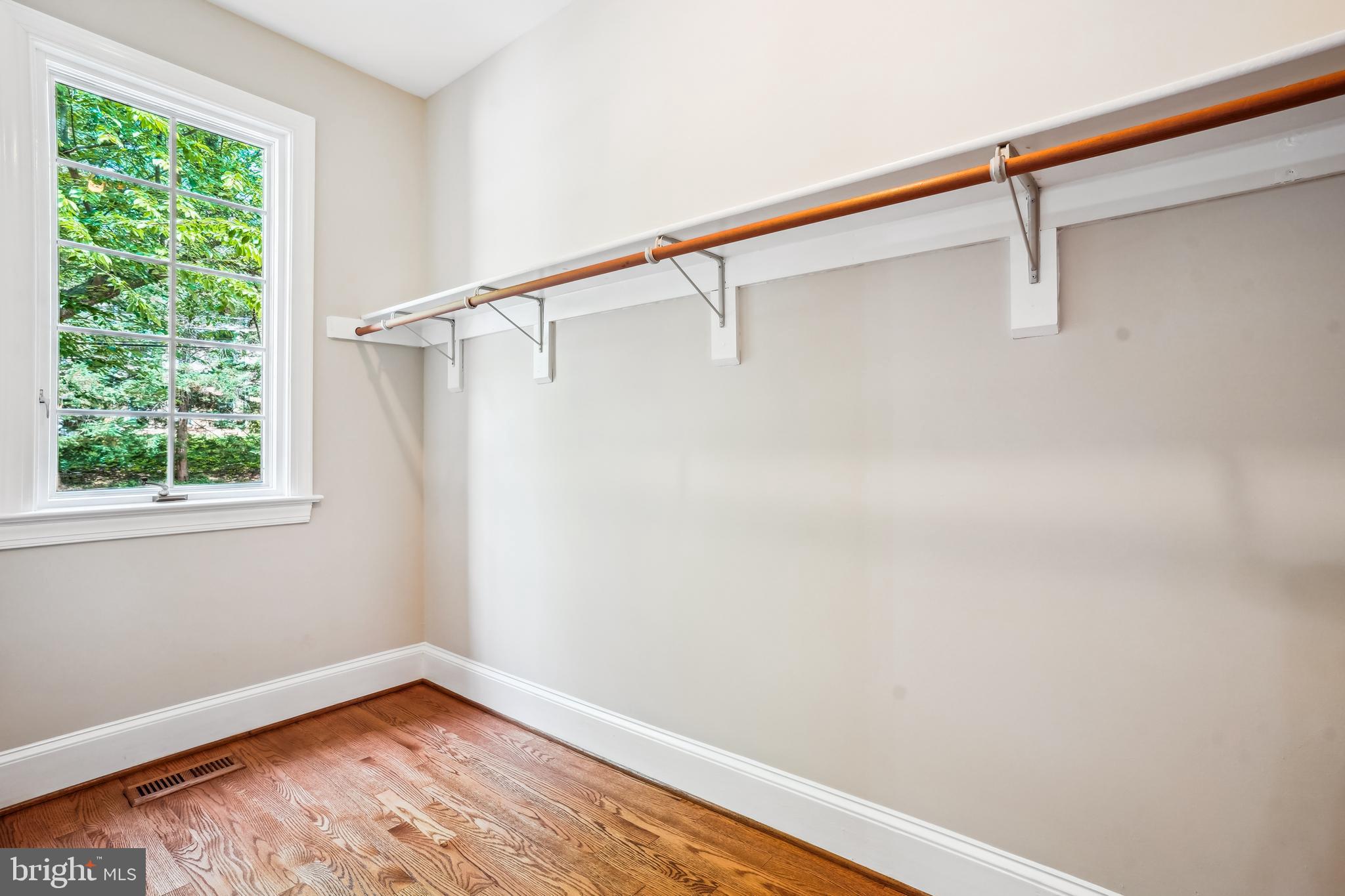 FARMINGTON - Residential