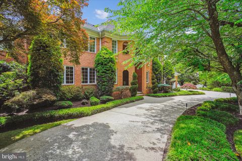 8005 GLENGALEN LANE CHEVY CHASE MD 20815