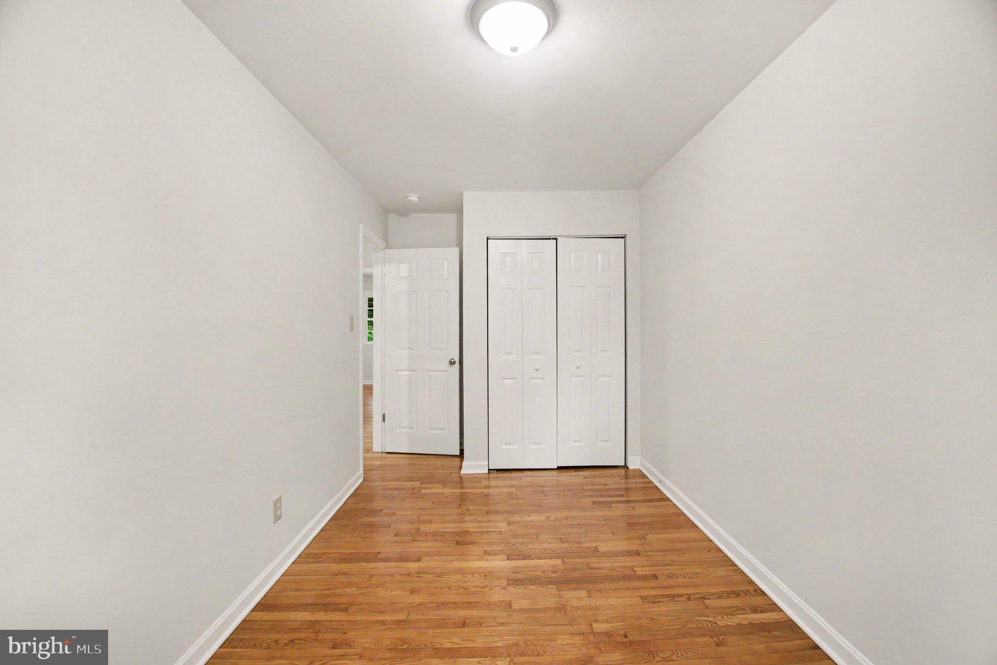 OLDE GREENWICH - Residential