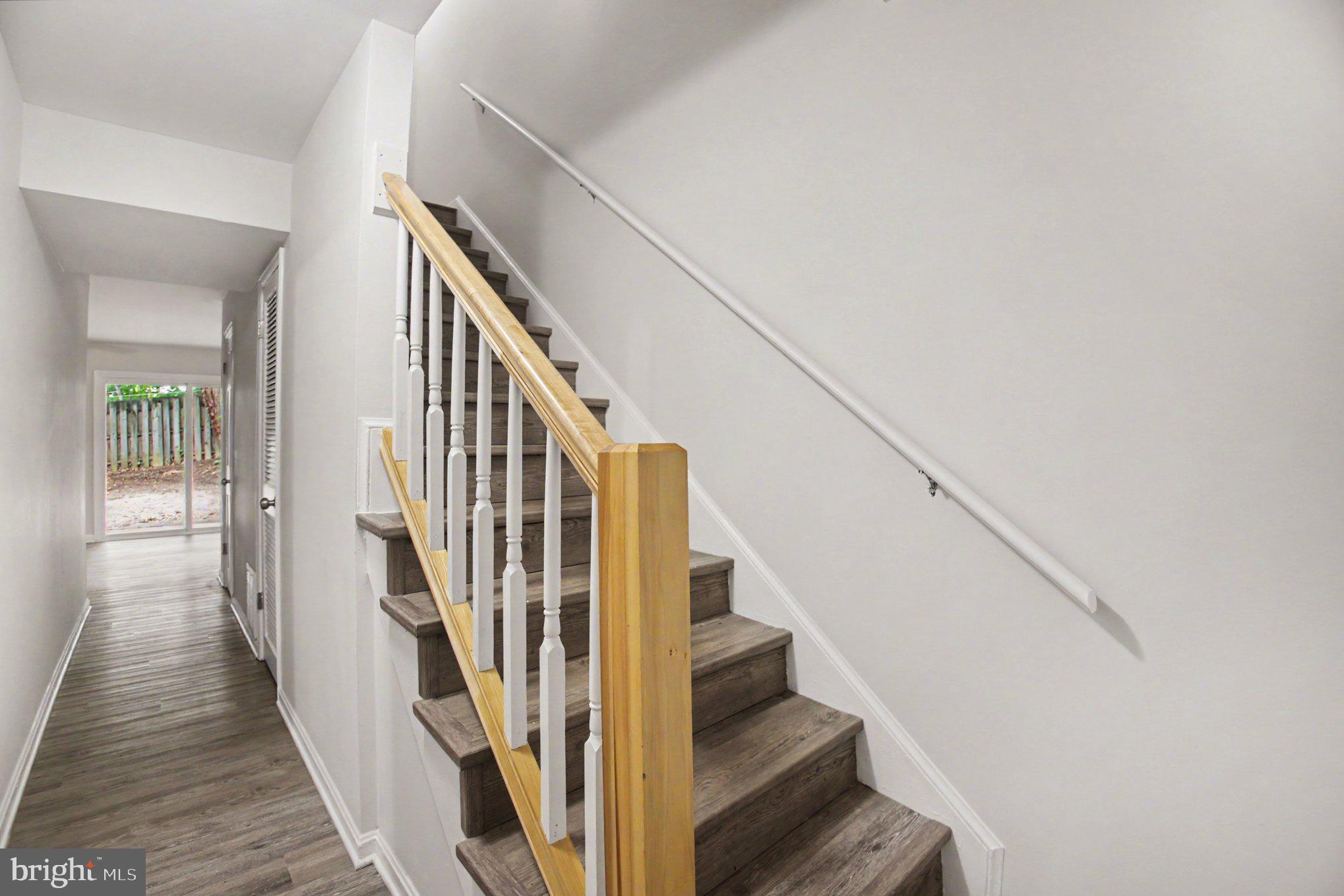 OLDE GREENWICH - Residential