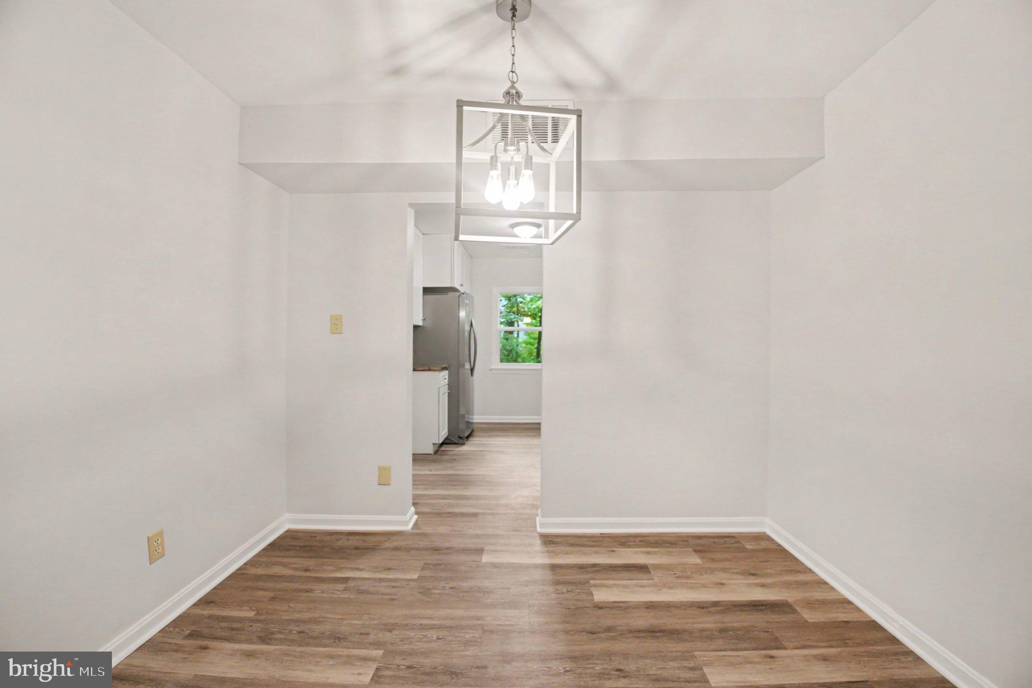OLDE GREENWICH - Residential