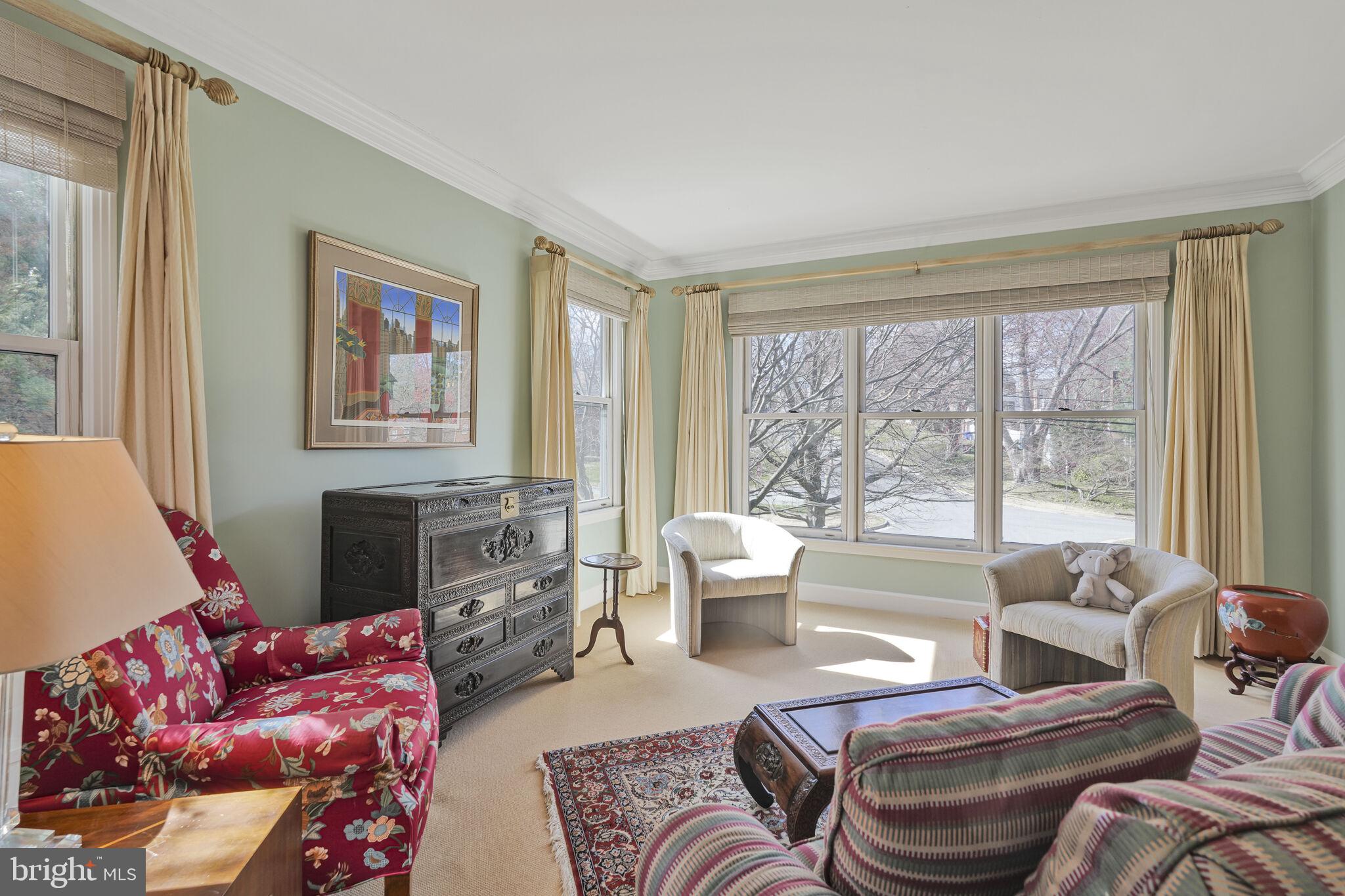 WOODSIDE FOREST - Residential