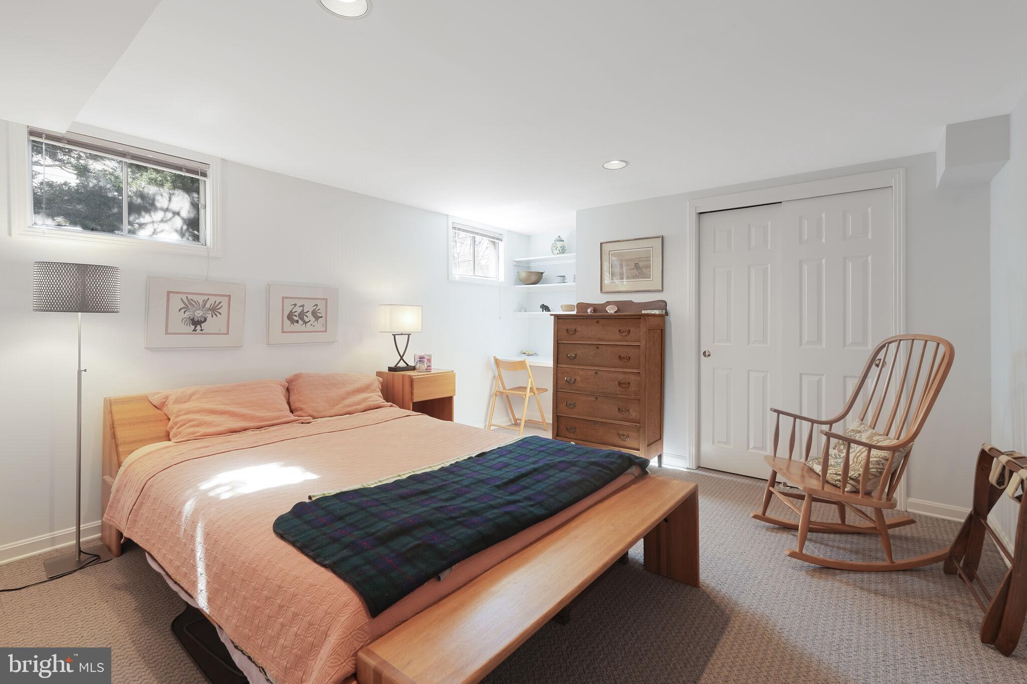 WOODSIDE FOREST - Residential