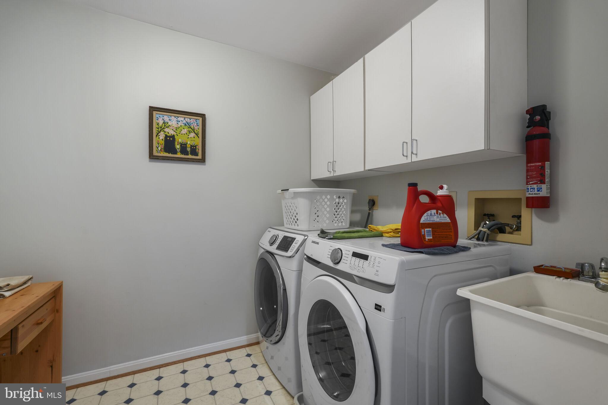 WOODSIDE FOREST - Residential