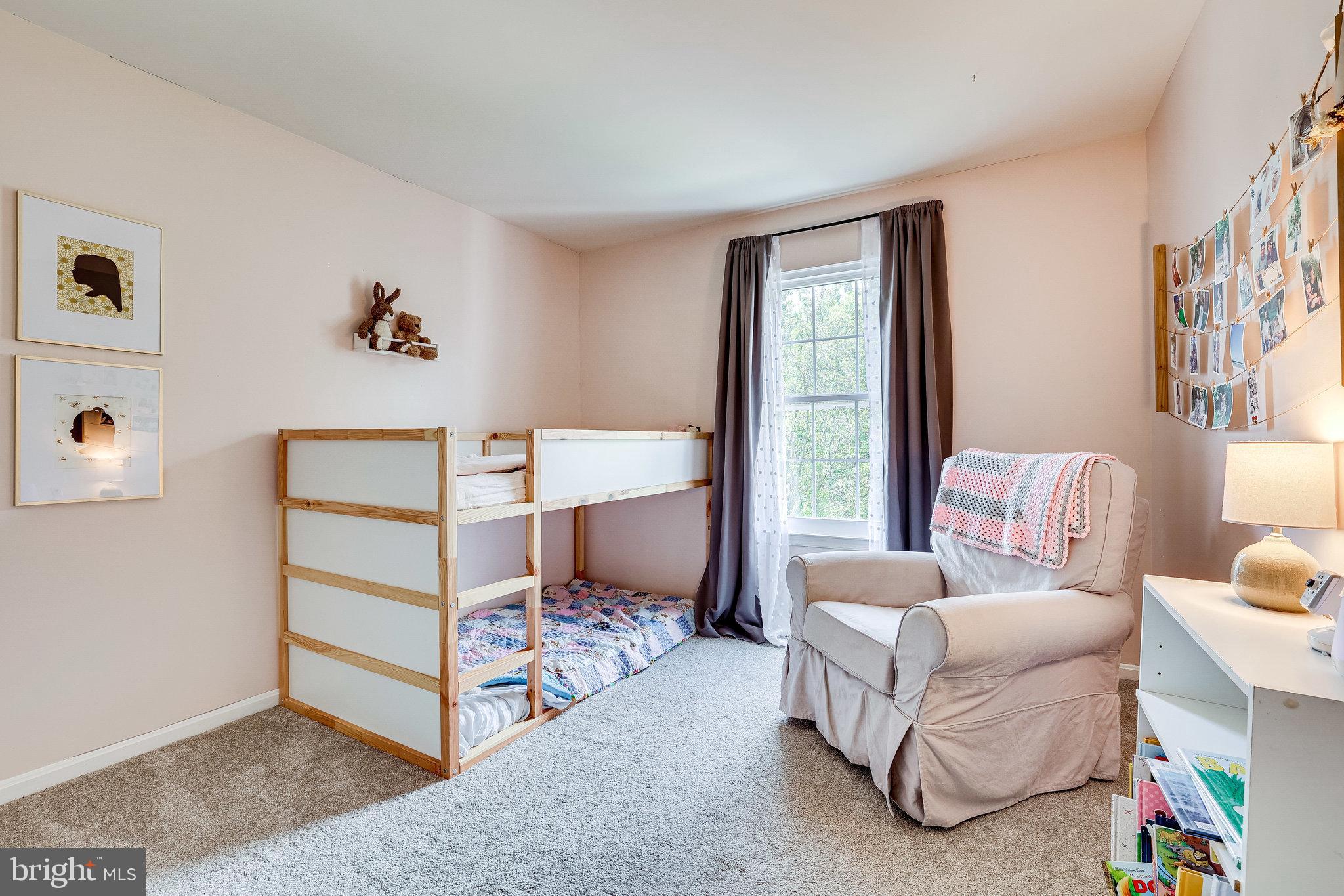 ASHBURN VILLAGE - Residential Lease