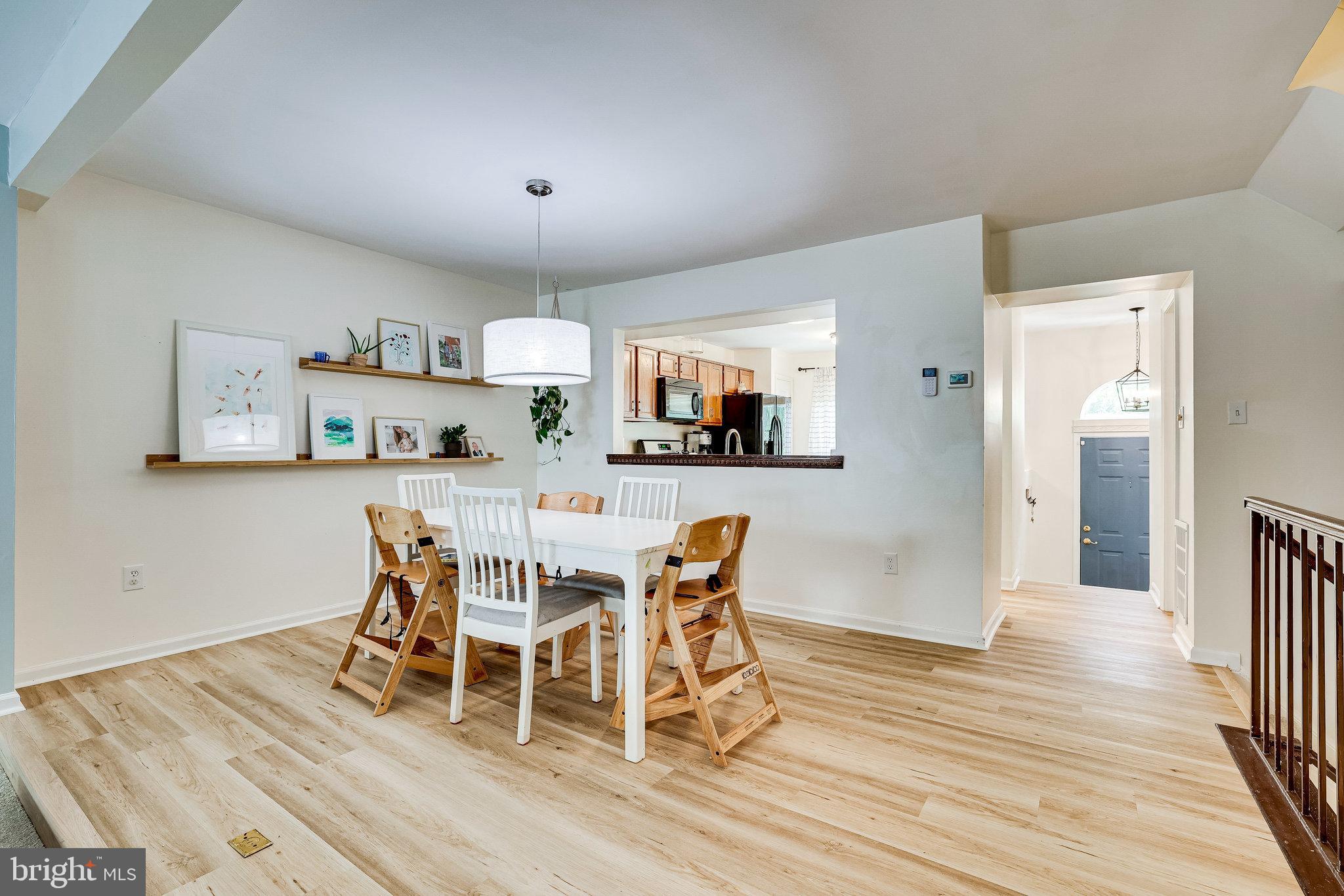 ASHBURN VILLAGE - Residential Lease