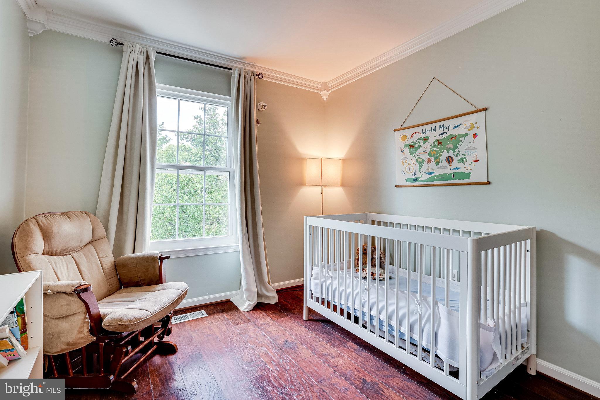 ASHBURN VILLAGE - Residential Lease