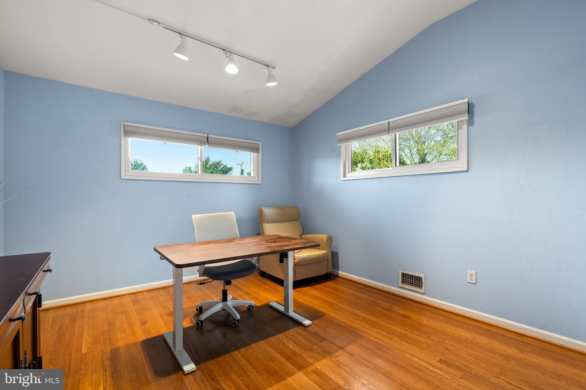 ROSEMONT - Residential