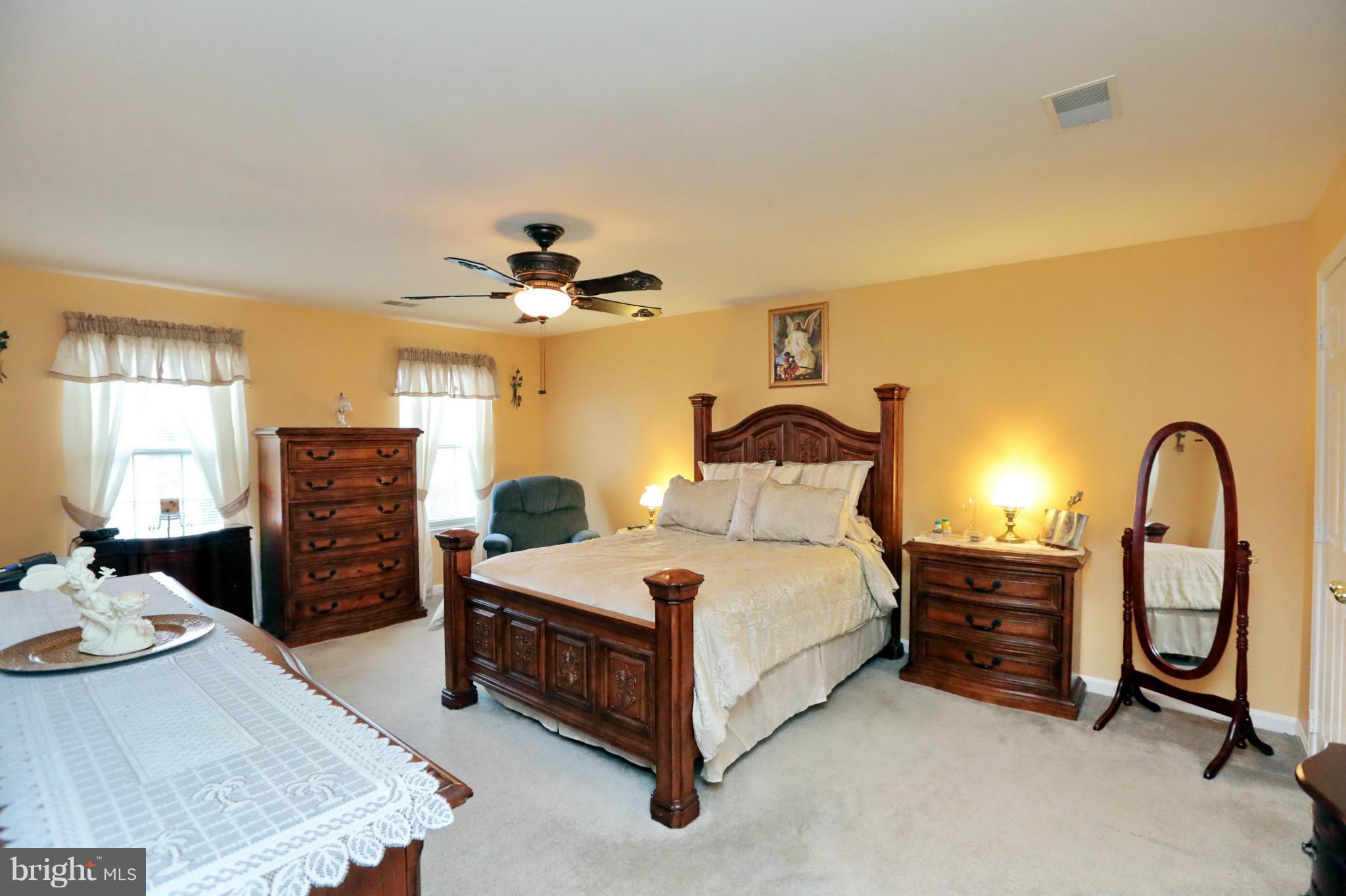 STREAMVIEW SUB - Residential