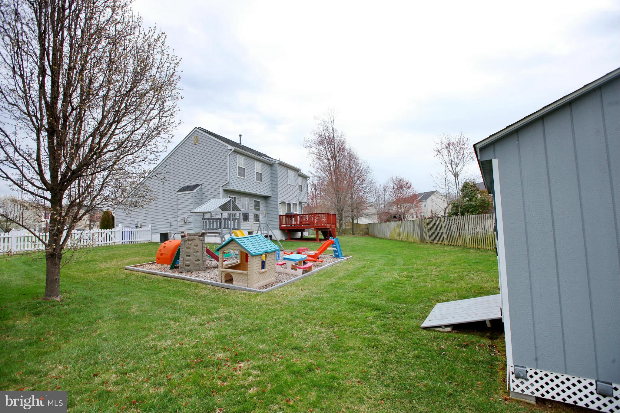 STREAMVIEW SUB - Residential