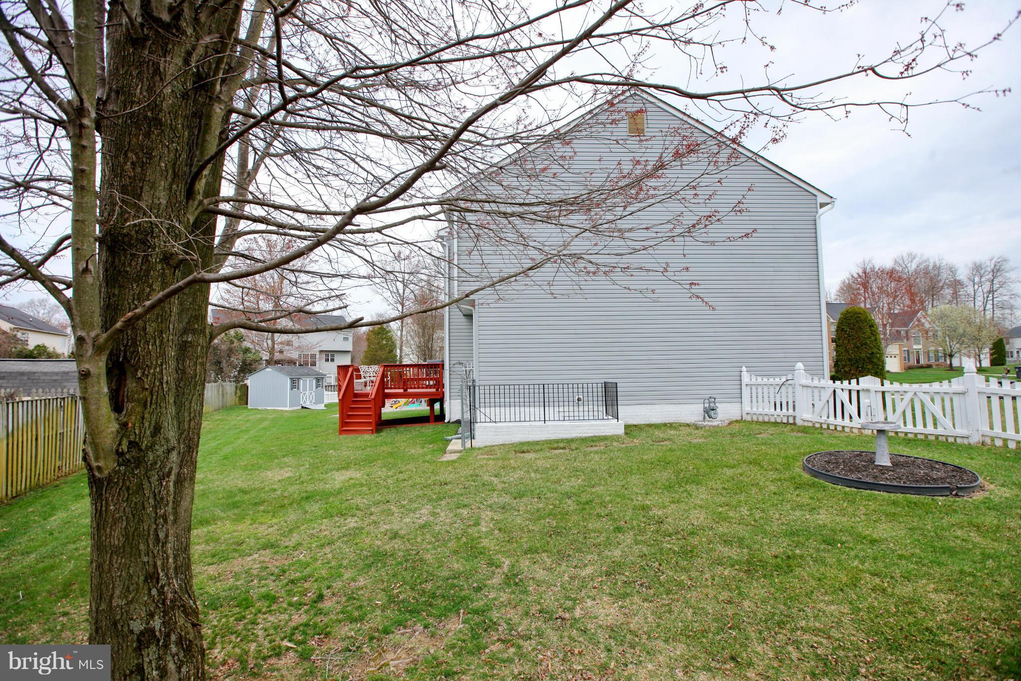 STREAMVIEW SUB - Residential