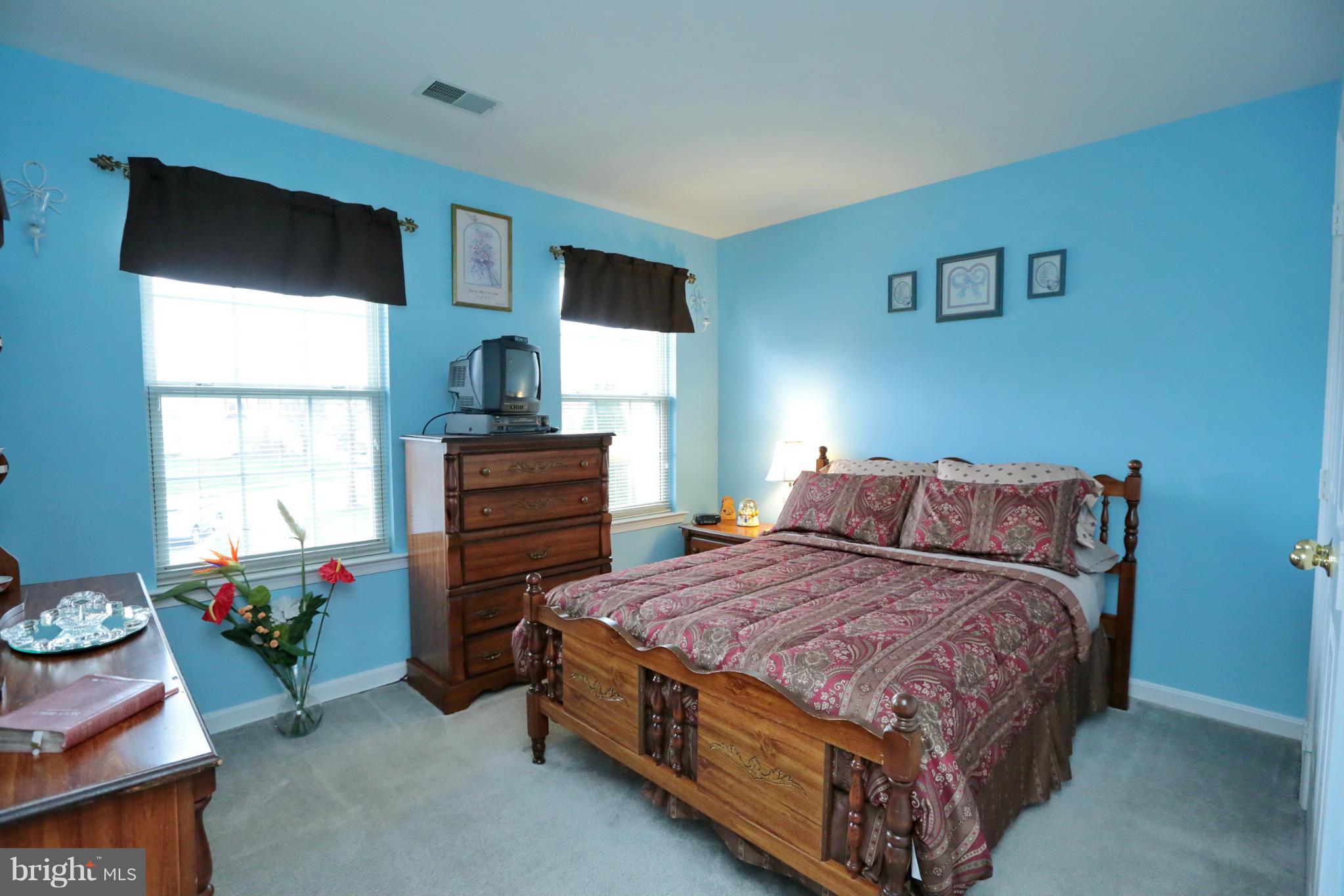 STREAMVIEW SUB - Residential