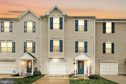 2260 Walnut Bottom Road Unit 152, York, PA MLS: PAYK2081540
