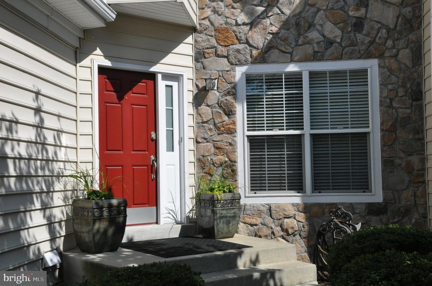 BEAUTIFULLY APPOINTED CARIAGE HOME IN GATED GOLF CLUB COMMUNITY ** ENJOY THE OUTDOOR LIVING FROM YOUR DECK, WHICH HAS A TV, CEILING FANS & OVERLOOKING THE GOLF COURSE ** Victoria model home with large open floor plan, 3 finished levels, in the heart of Belmont Country Club.  Walking distance to the Pool and located on a quiet street with extra parking. Inside you'll find Hardwood Floors, Granite Countertops, Two Story Living Room with a Wall of Windows.  Open Plan Family Room adjacent to Gourmet Kitchen with a Breakfast Bar and space for a Table. Formal Living and Dining Room offer Plenty of Natural Light. Master Suite features Walk in Closet, Seasonal Golf Course Views and a Spacious Master Bath with tile shower and Claw foot Tub & Dual Vanities. Spacious Secondary Bedrooms and Fully Finished Basement has an Open Floor Plan, Full Bath and plenty of Storage. New Roof and Carpet. Home Warranty provided seller.