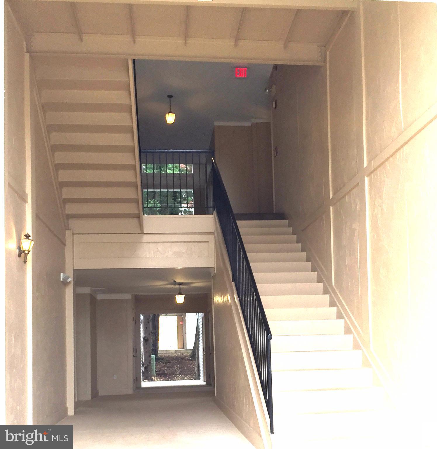 FOUNDERS WALK - Residential Lease