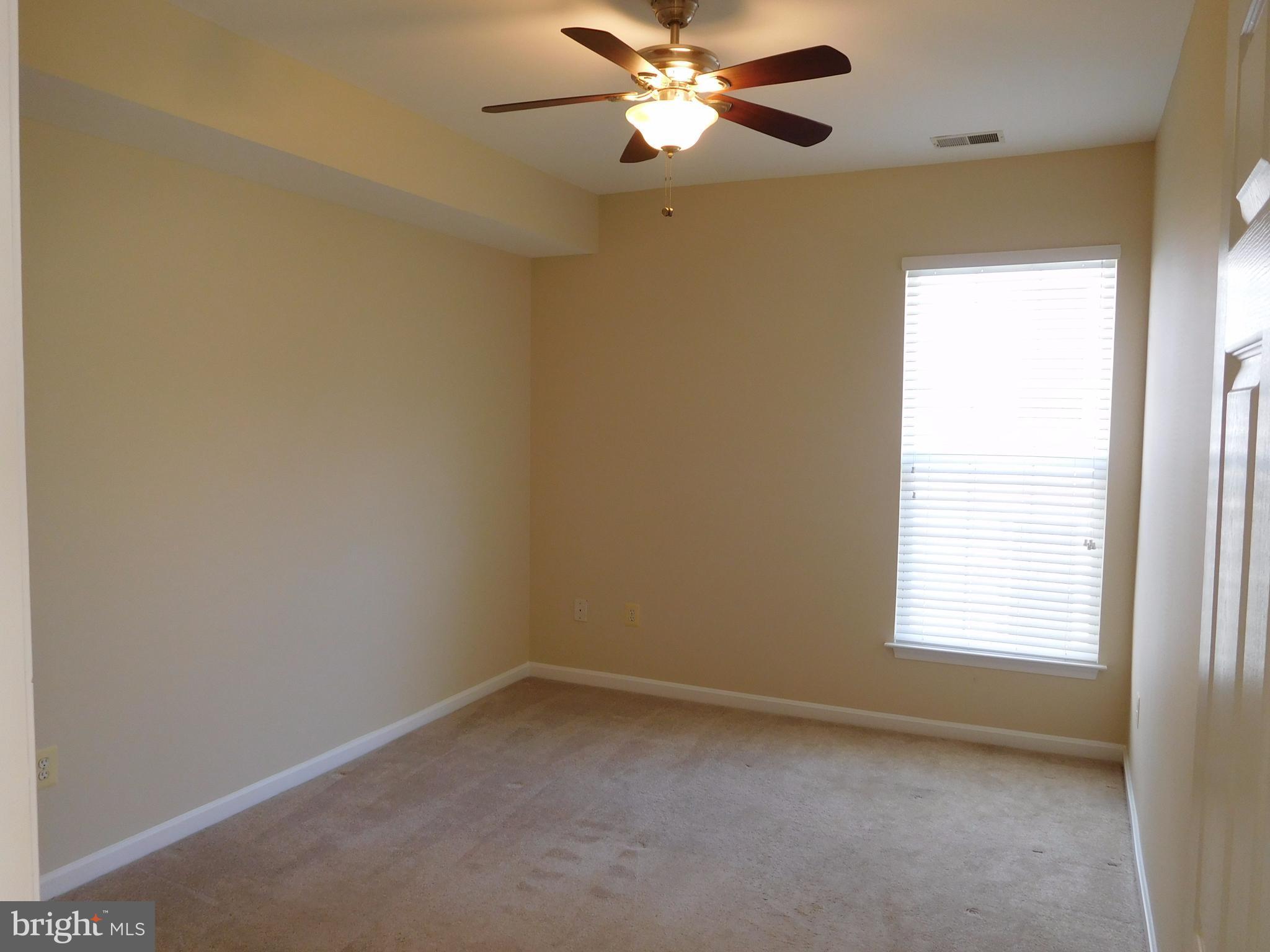FOUNDERS WALK - Residential Lease