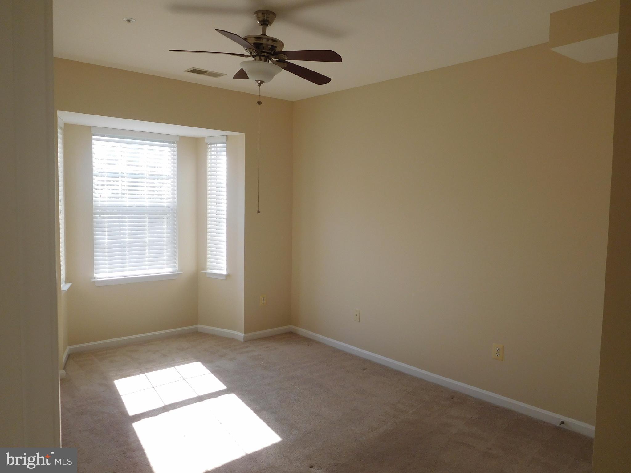 FOUNDERS WALK - Residential Lease