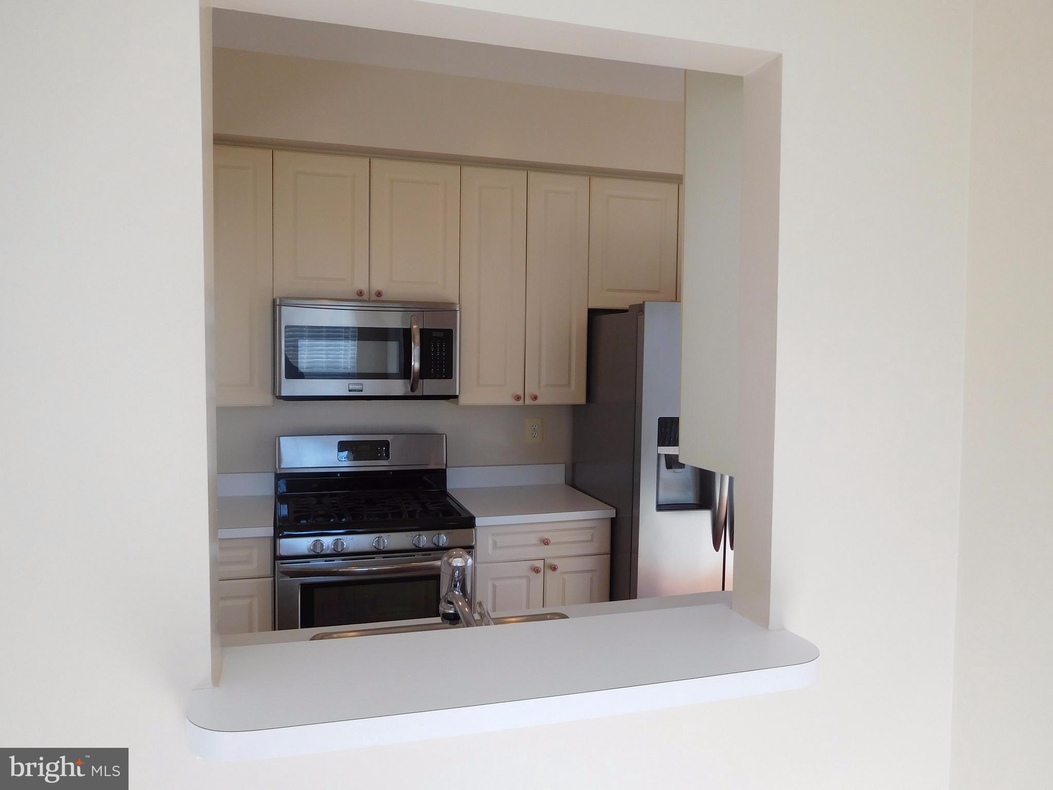 FOUNDERS WALK - Residential Lease