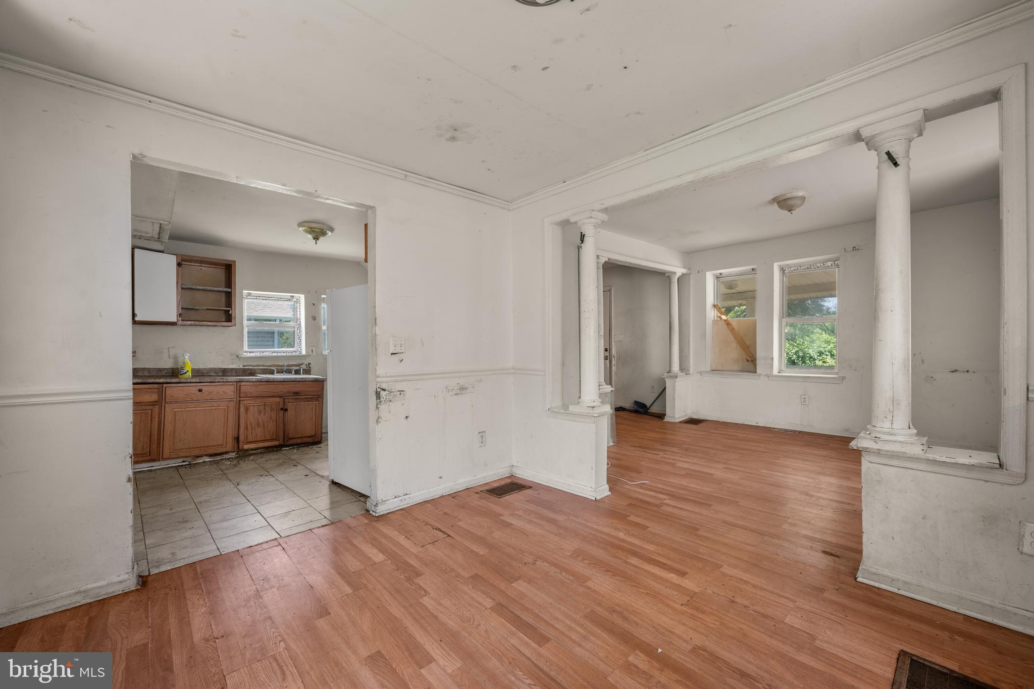 413 DEPTFORD AVENUE