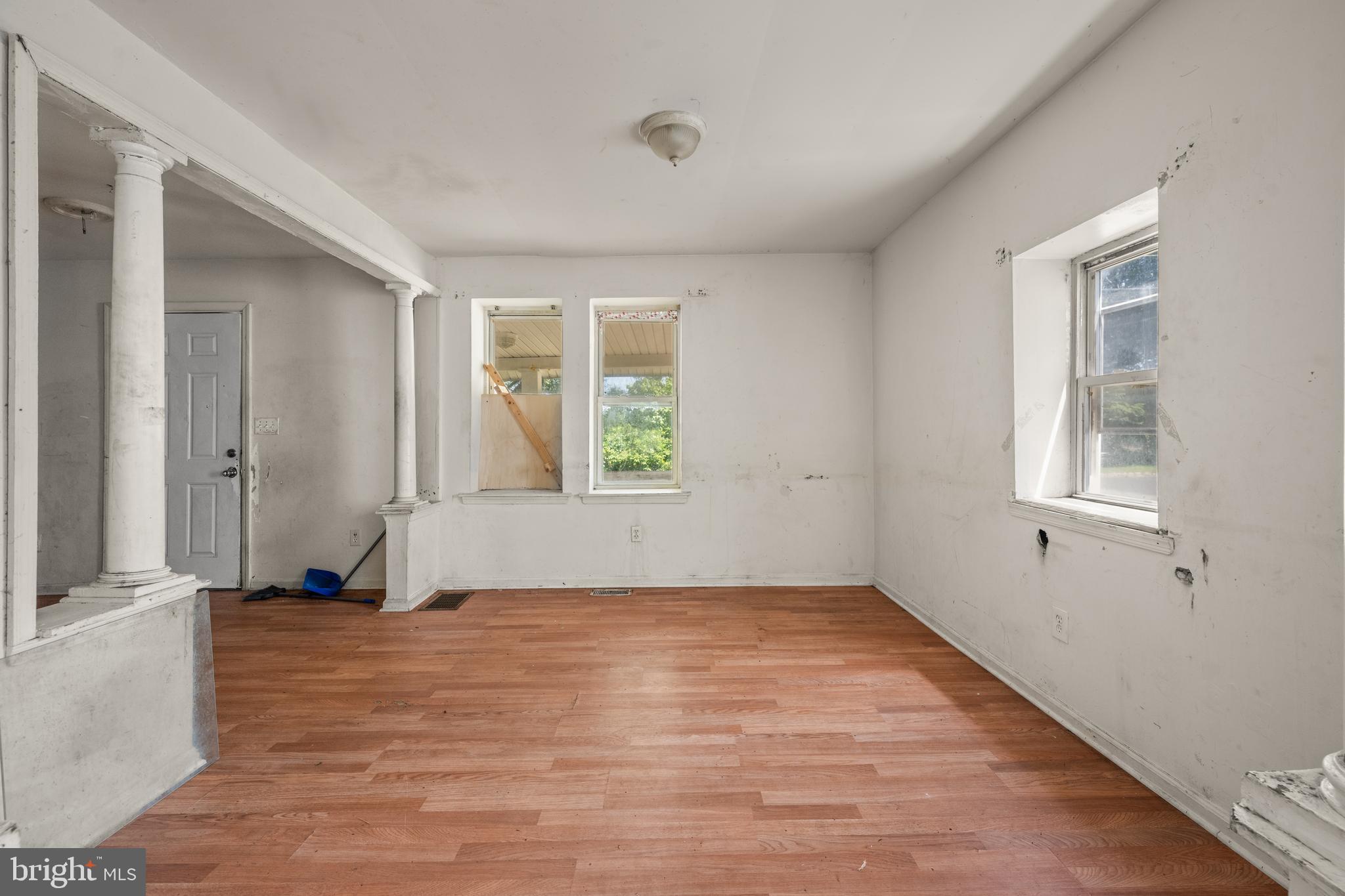 413 DEPTFORD AVENUE