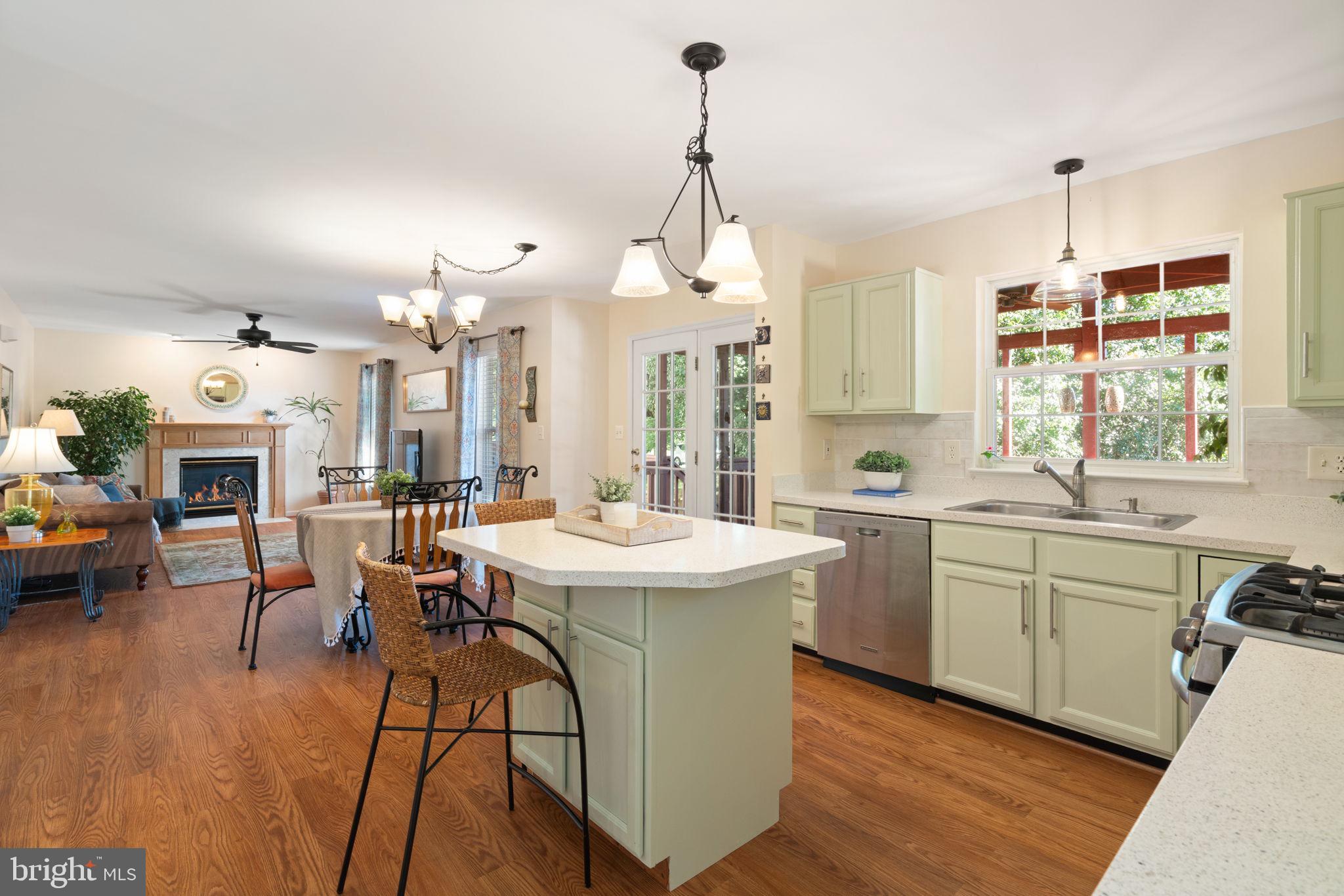 3904 RED BIRD LANE