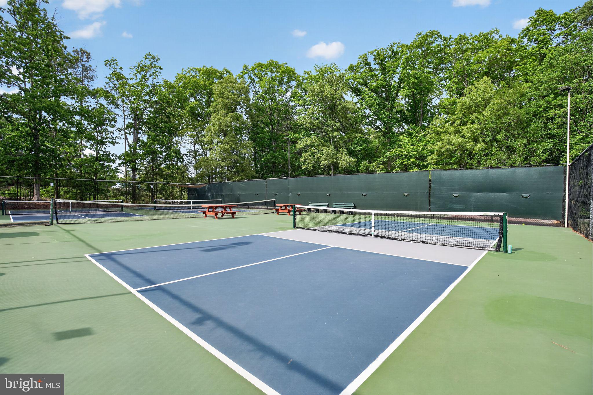 SOLOMONS LANDING - Residential