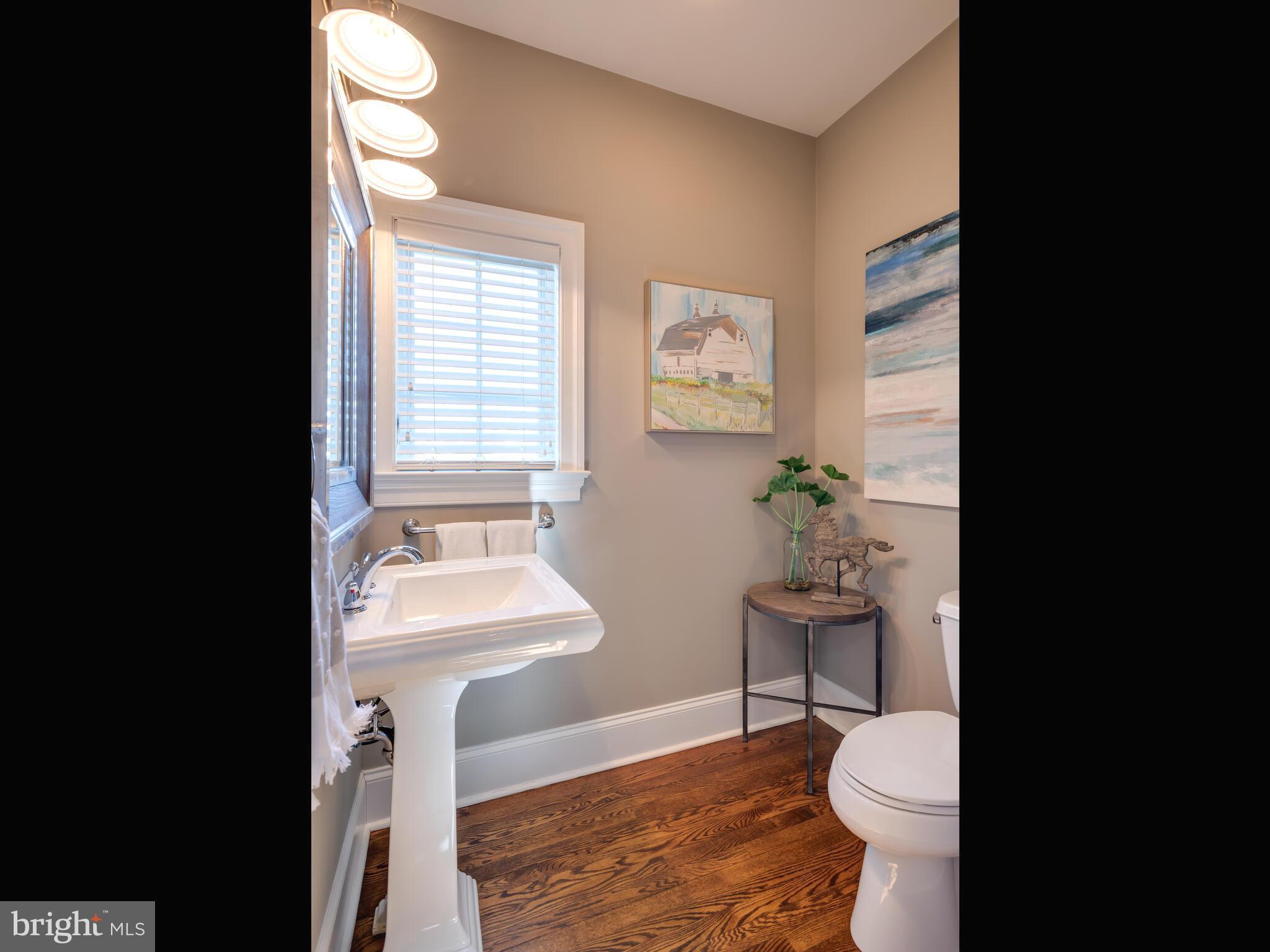 DOUGLASS LANE - Residential