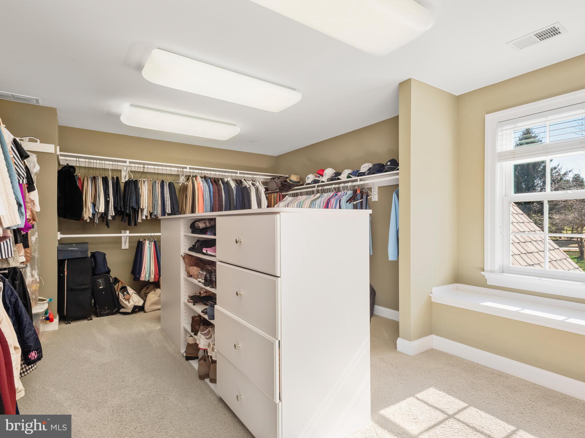 DOUGLASS LANE - Residential