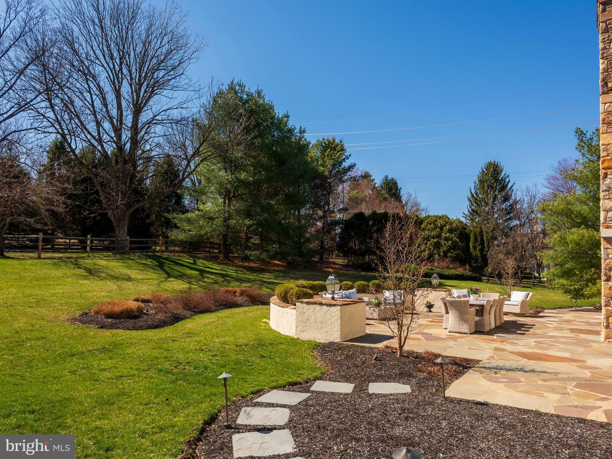 DOUGLASS LANE - Residential