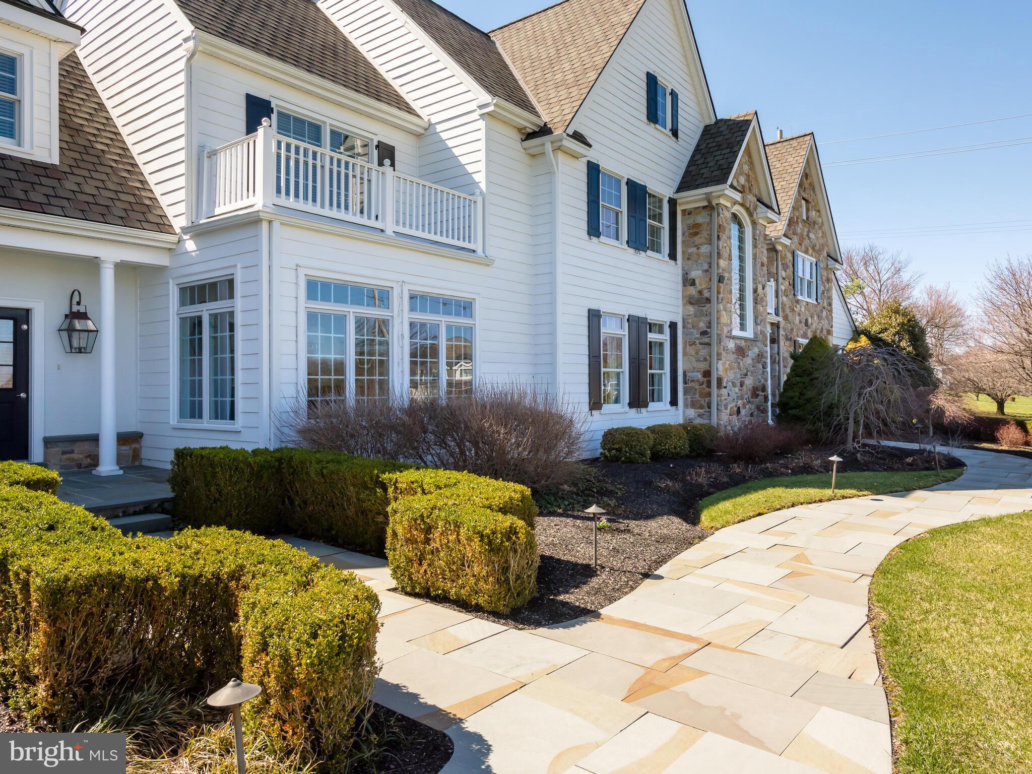 DOUGLASS LANE - Residential