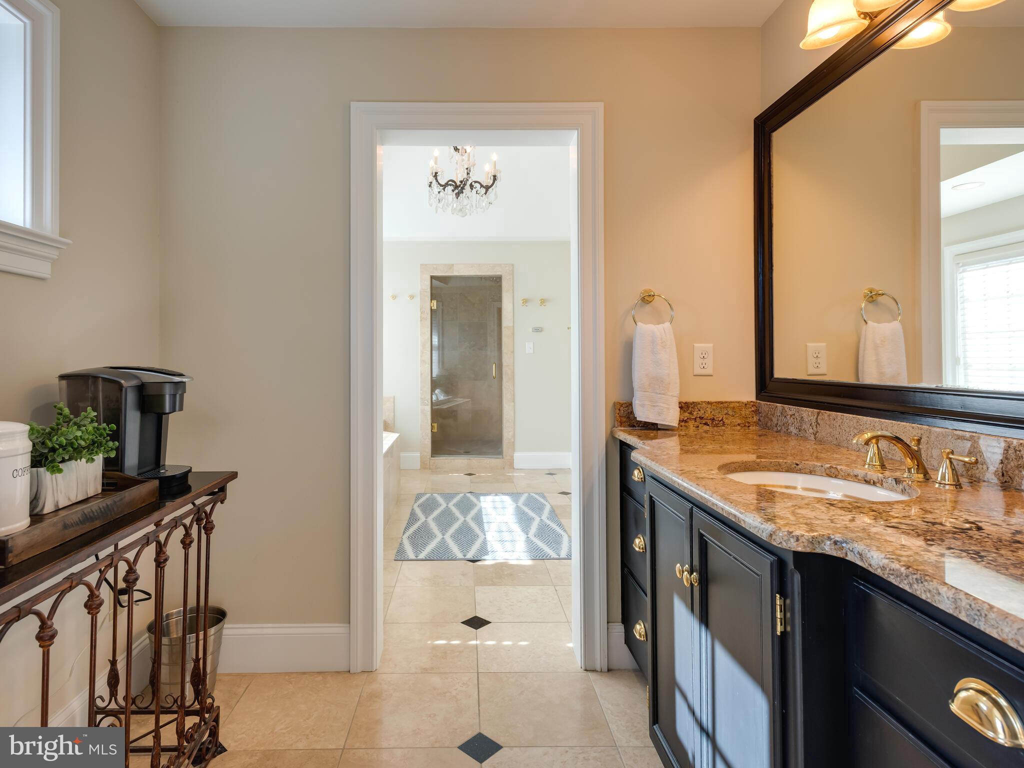 DOUGLASS LANE - Residential