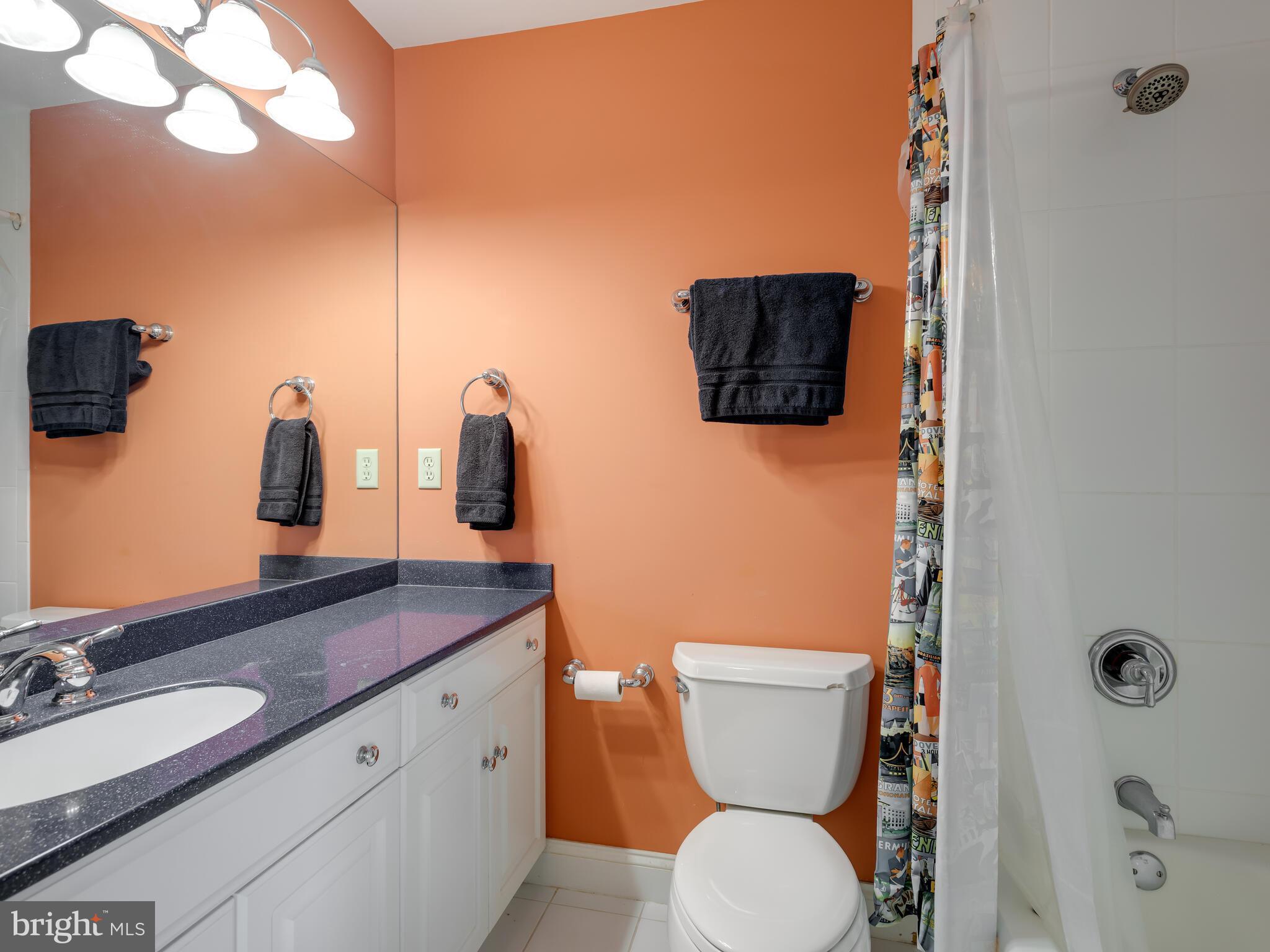 DOUGLASS LANE - Residential