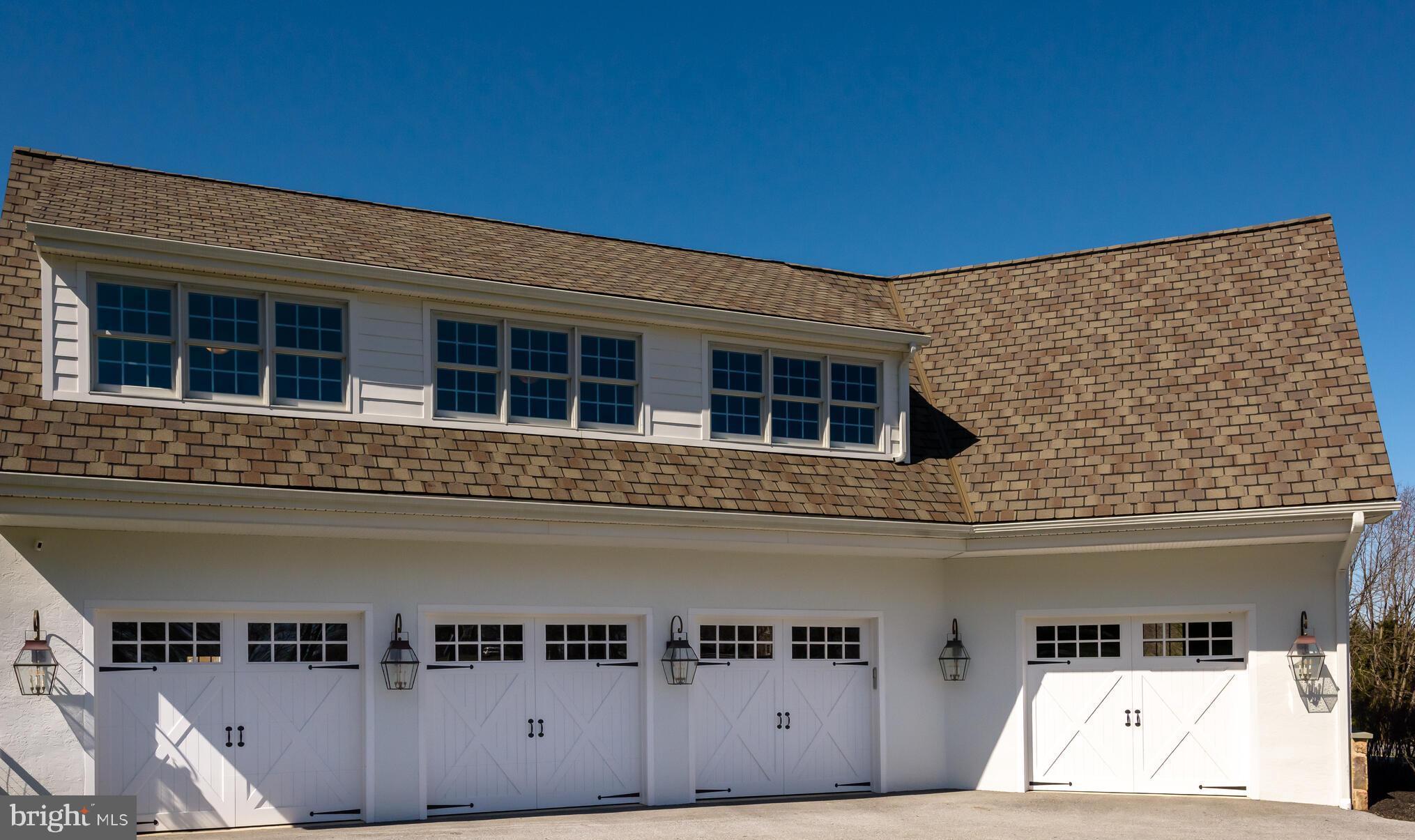 DOUGLASS LANE - Residential