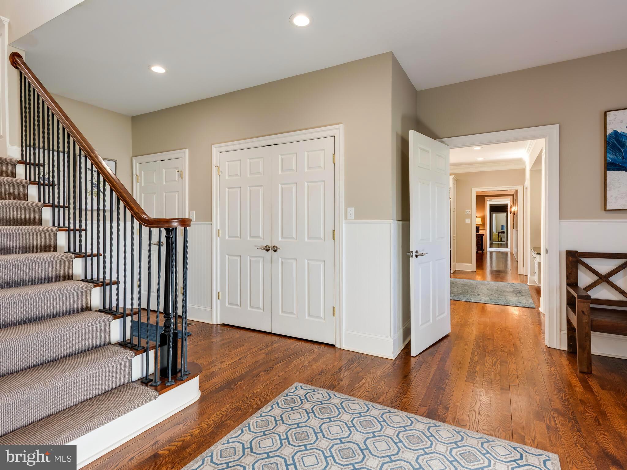 DOUGLASS LANE - Residential