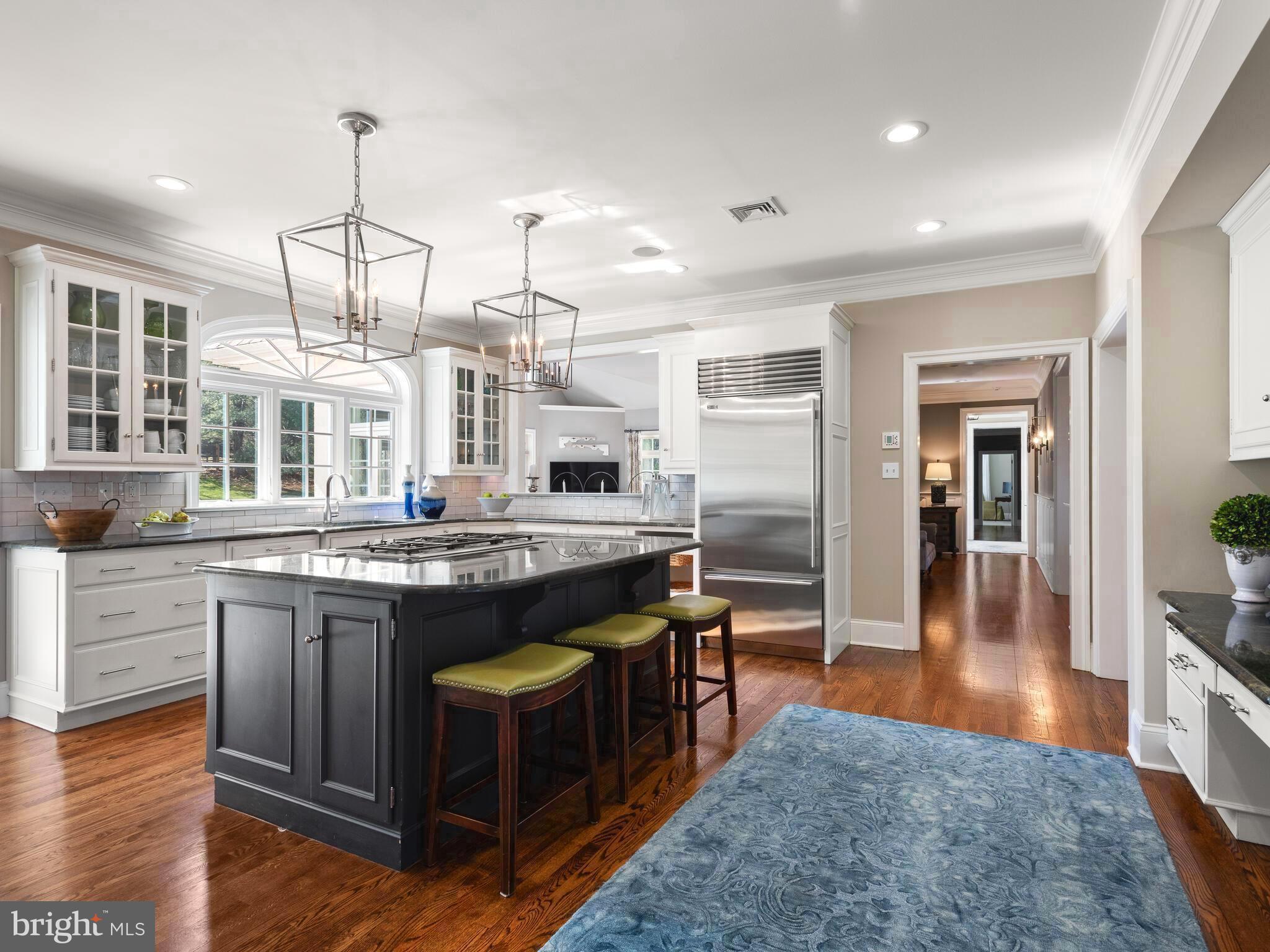 DOUGLASS LANE - Residential