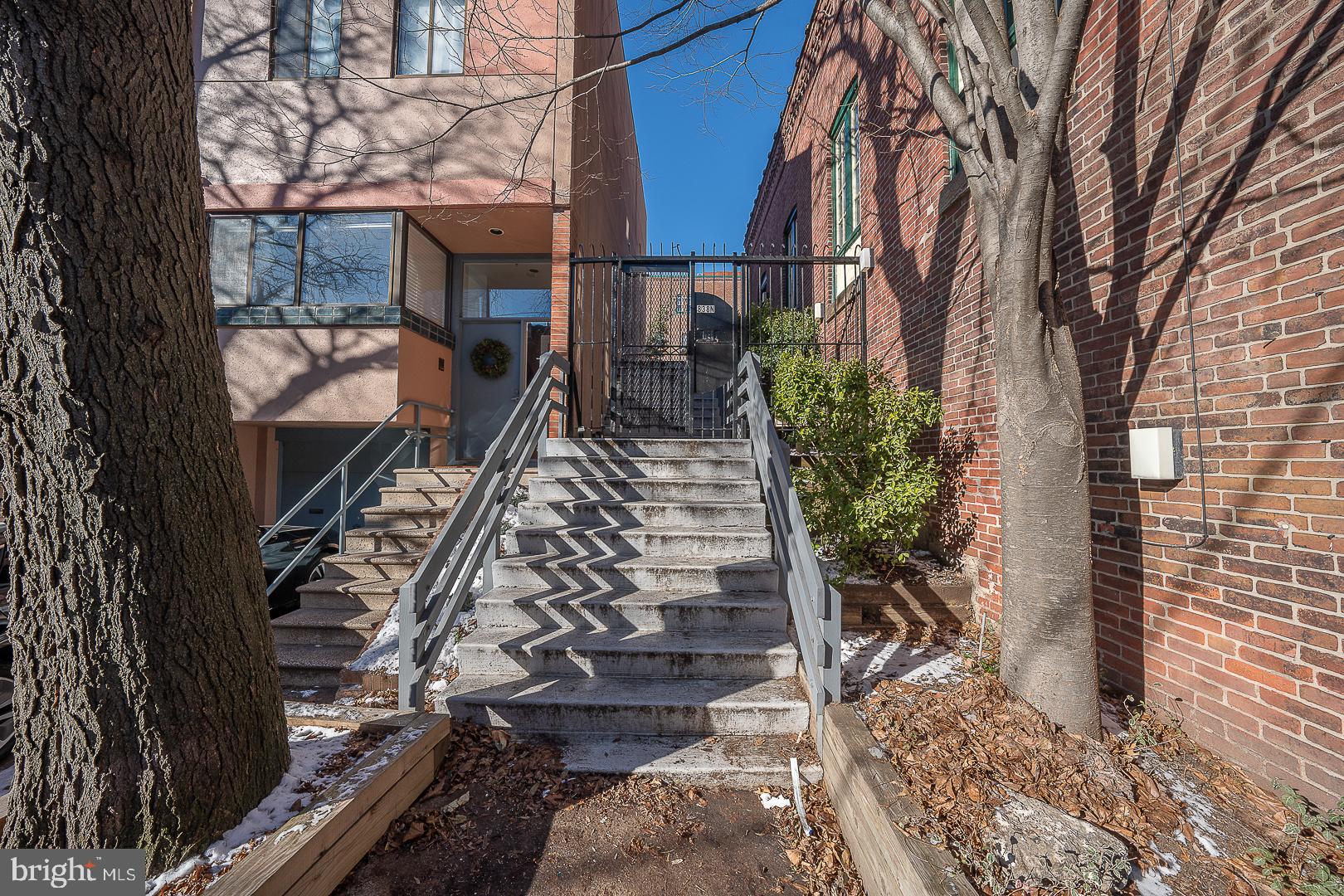 ART MUSEUM AREA - Residential