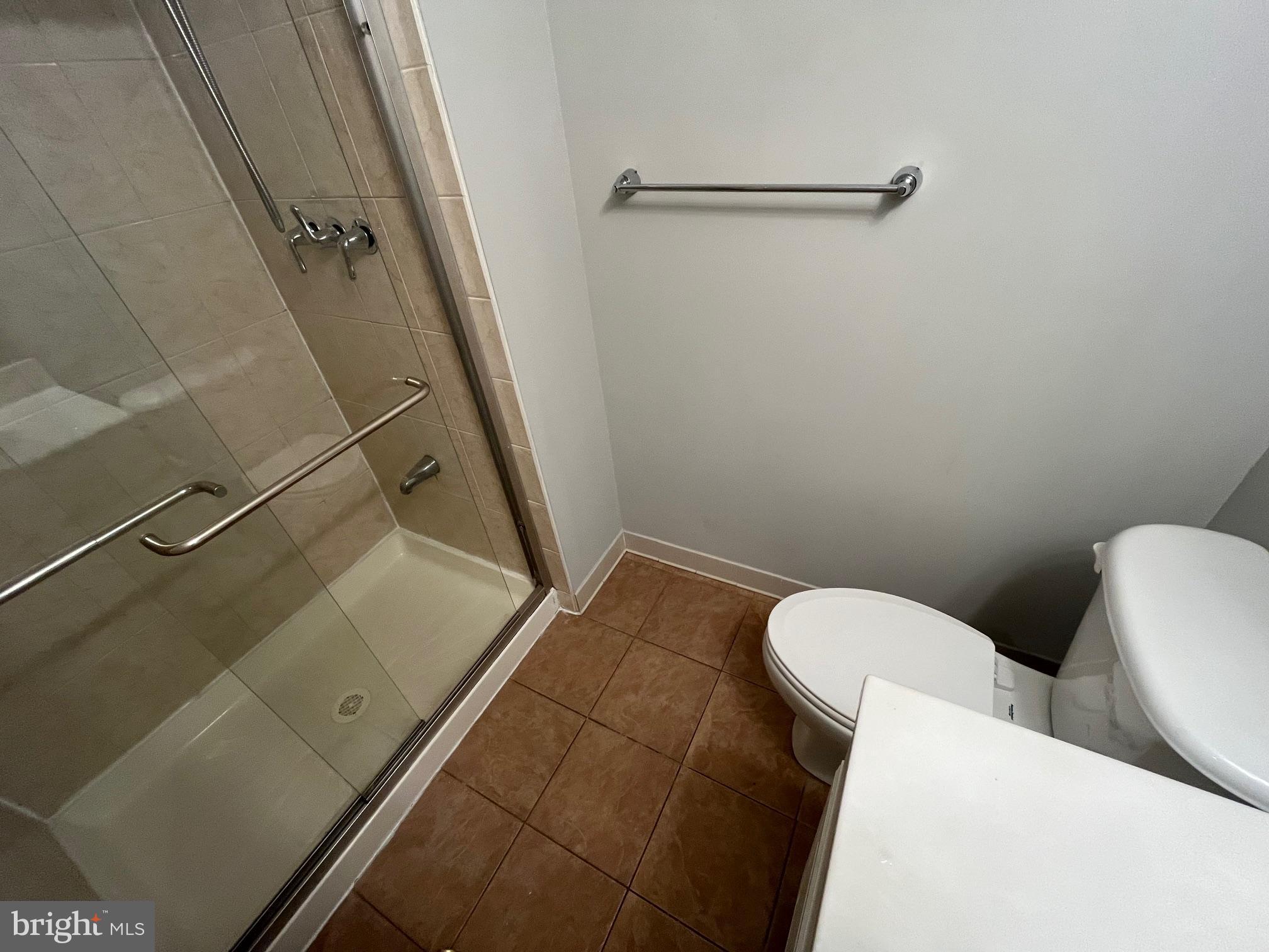 FAIRCREST - Residential Lease