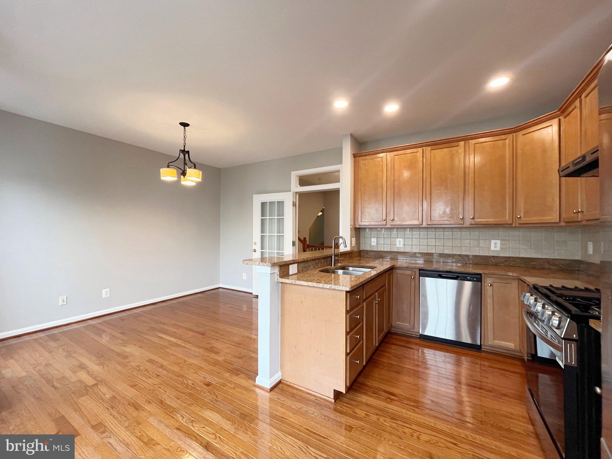 FAIRCREST - Residential Lease