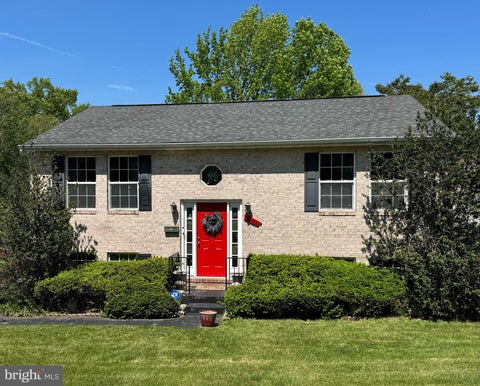 Photo of 4006 Taylor Avenue, BALTIMORE, MD 21236 (MLS # MDBC2173962)