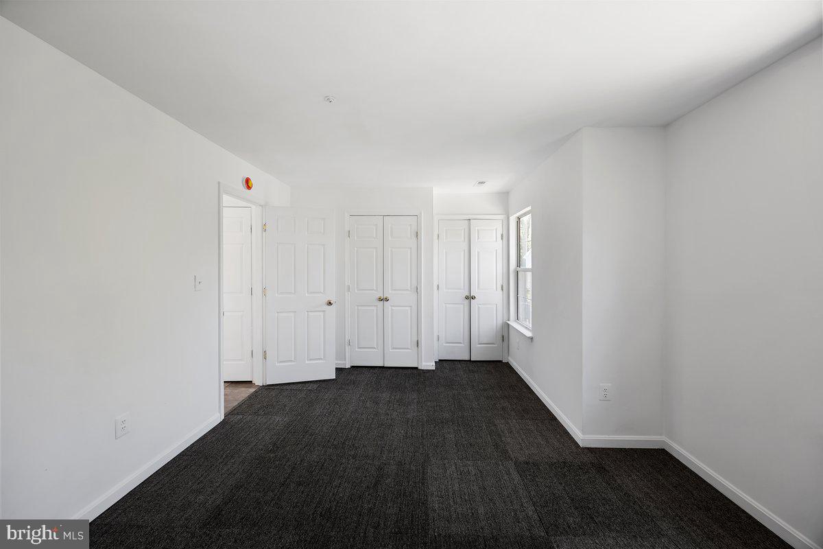 KINGS GRANT - Residential Lease