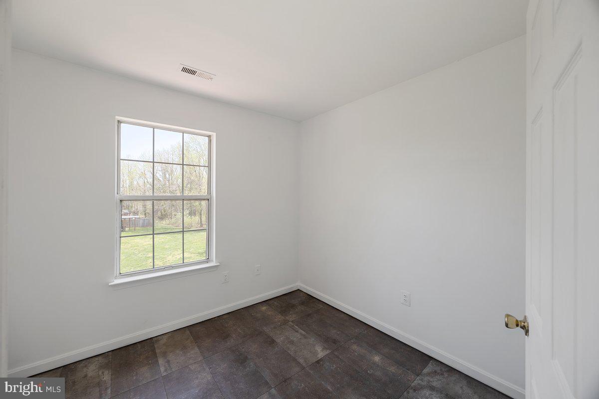 KINGS GRANT - Residential Lease